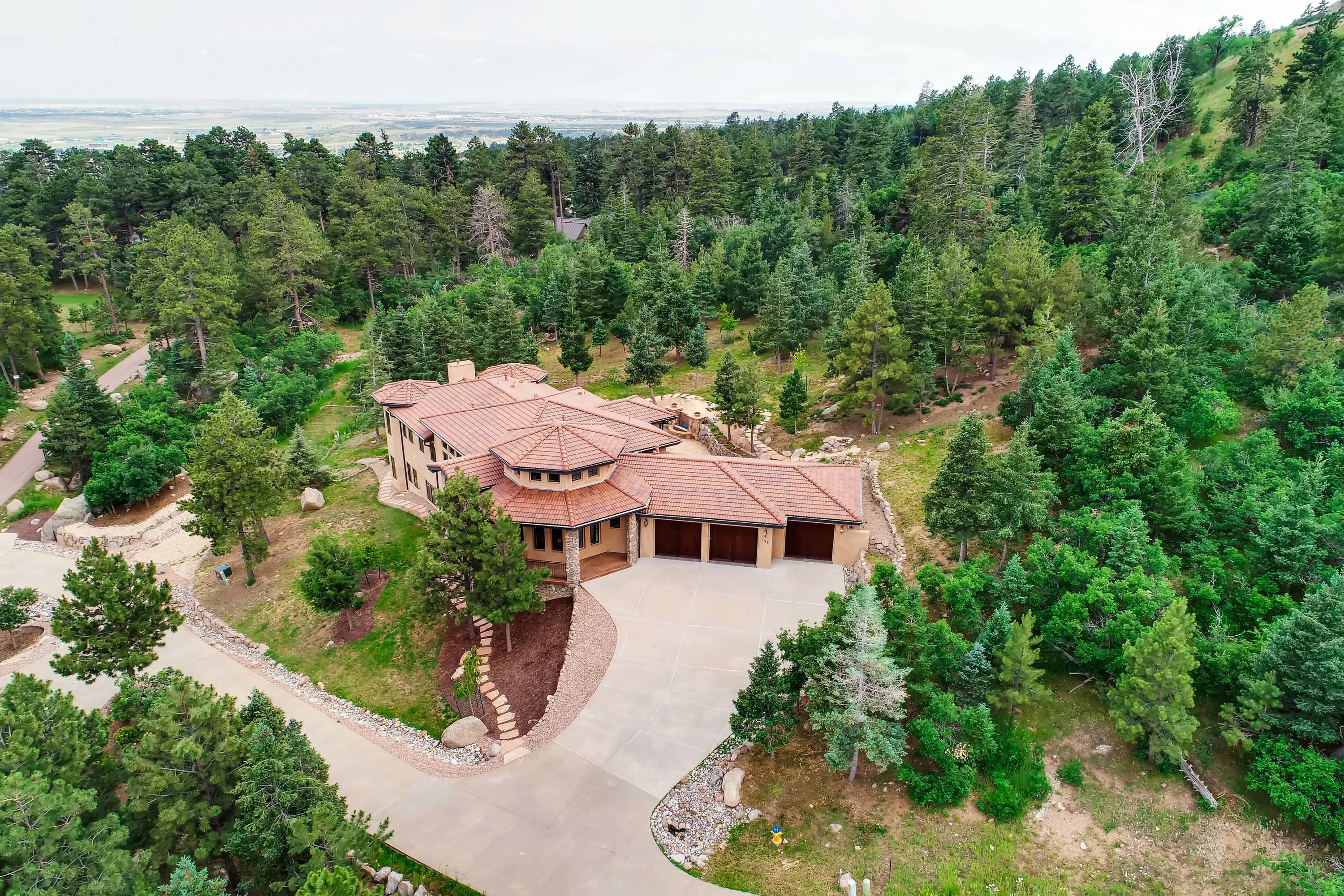 398 Irvington Court, Colorado Springs, Colorado 80906 - 398-irvington-court-colorado-springs-colorado42_p55hk3