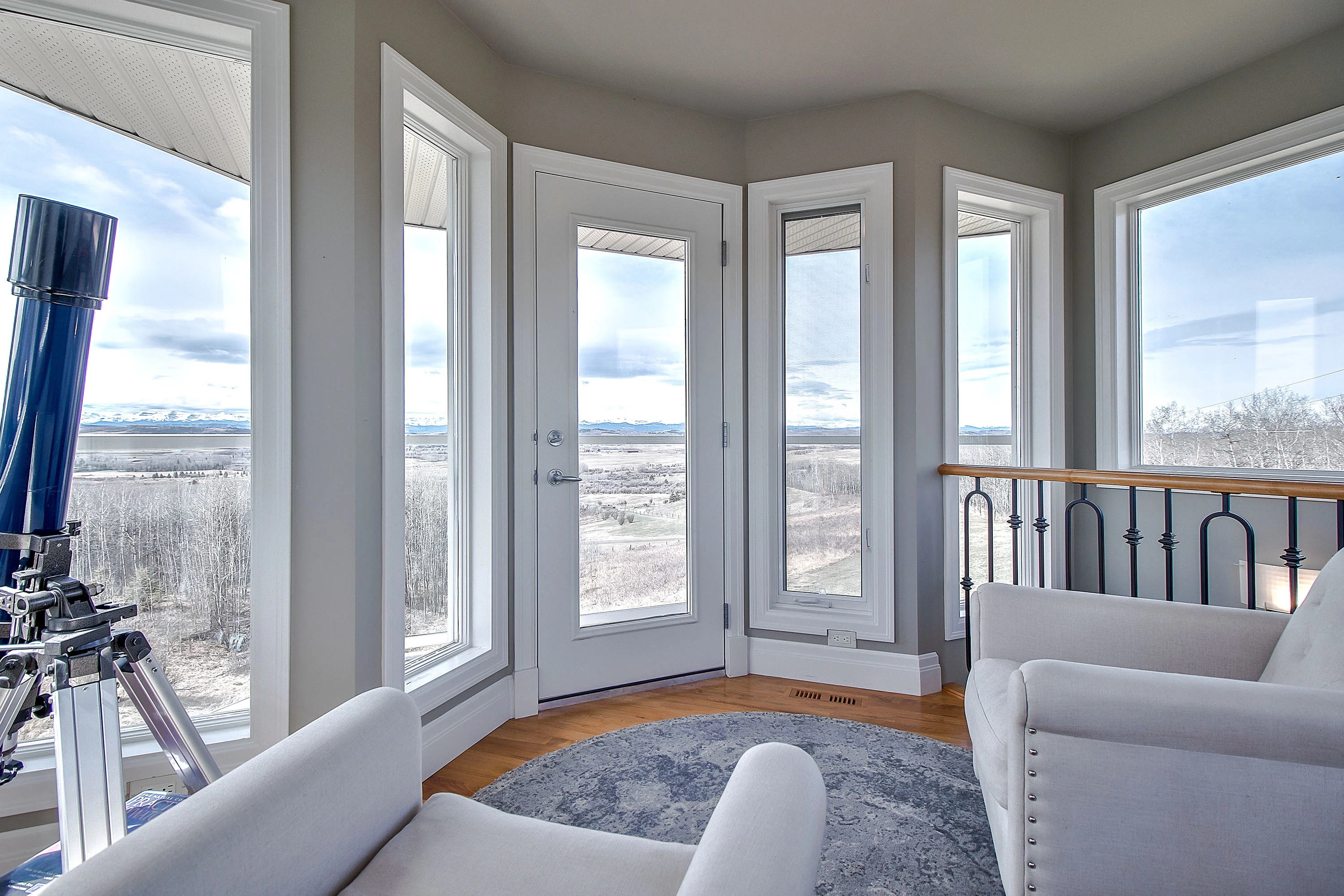 290156 160 Street W, Near Calgary, Alberta T2J 2P9, Canada - 290156-160-street-rural-foothills-county-alberta-canada37_petre0