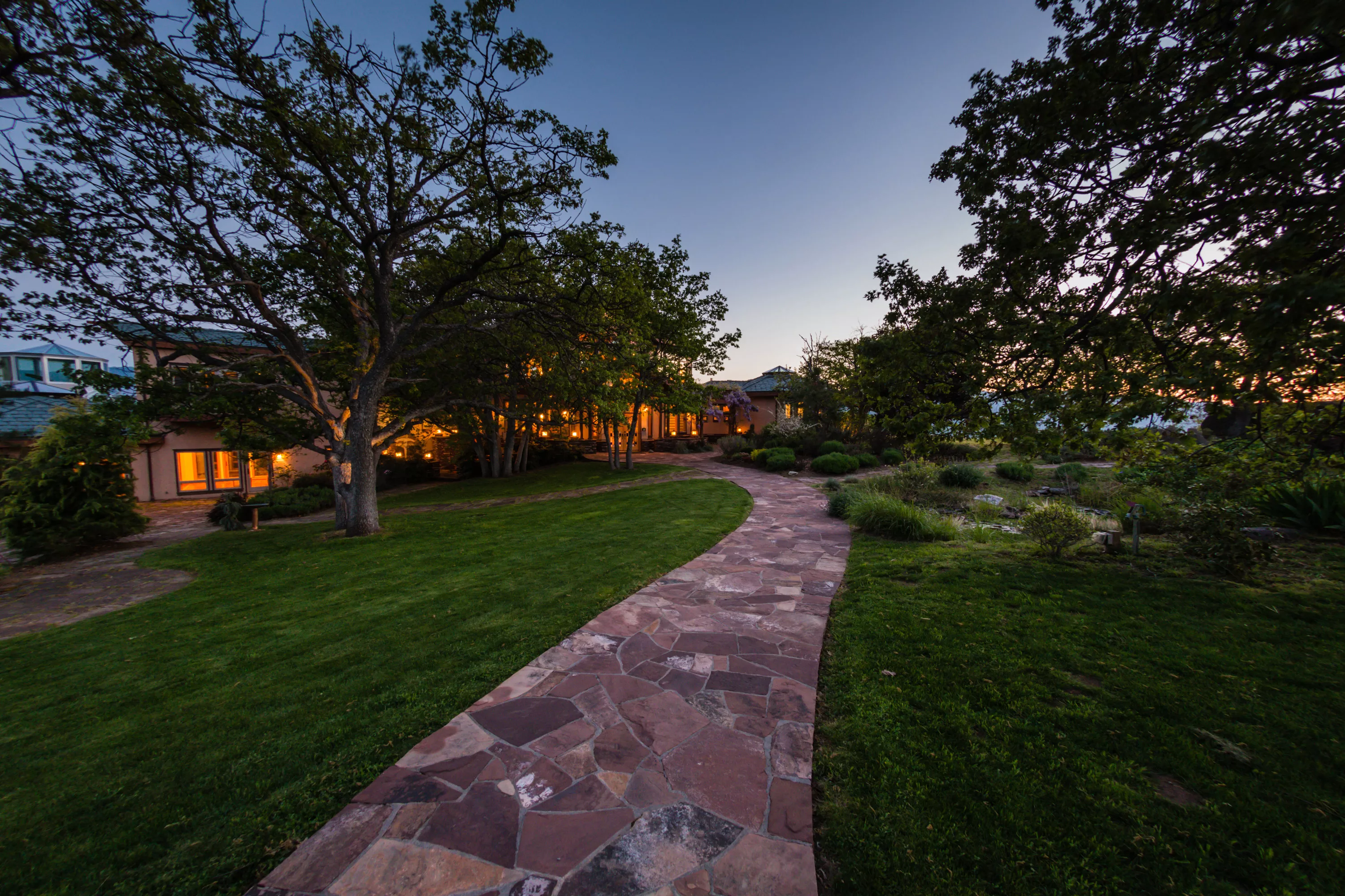 3300 Butler Creek Road, Ashland, Oregon 97520 - circle-of-teran-3300-butler-creek-rd-ashland-or-luxury-real-estate-9_ucfova