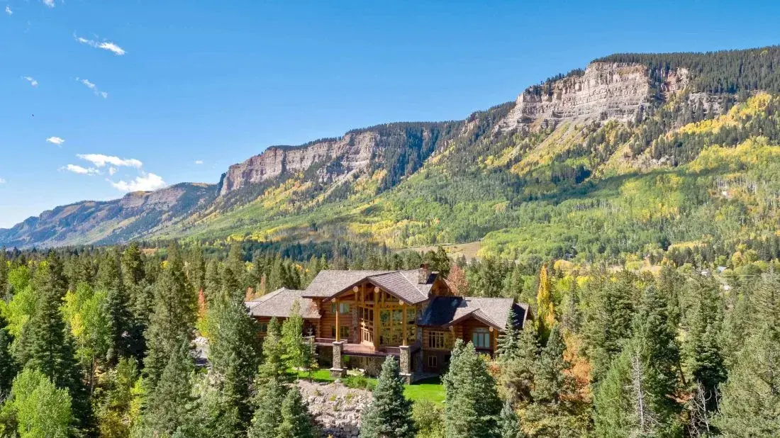 Hero image for Concierge Auctions has announced that bidding is now open for six luxury properties spanning 2 countries and 3 U.S. States. 