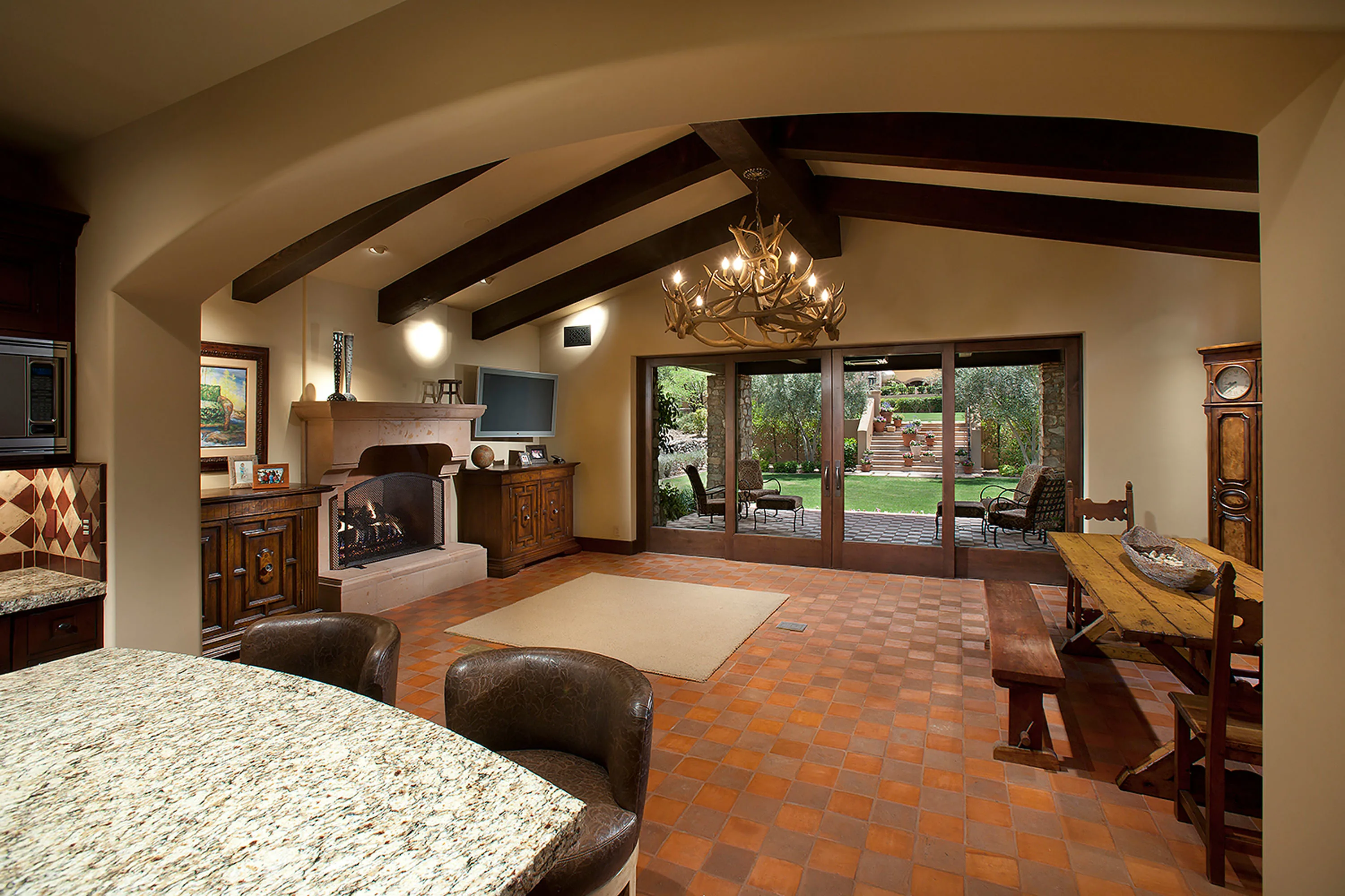 8055 North Mummy Mountain Road, Paradise Valley, Arizona 85253 - 8055-north-mummy-mountain-road-paradise-valley-arizona32_cyfg7q