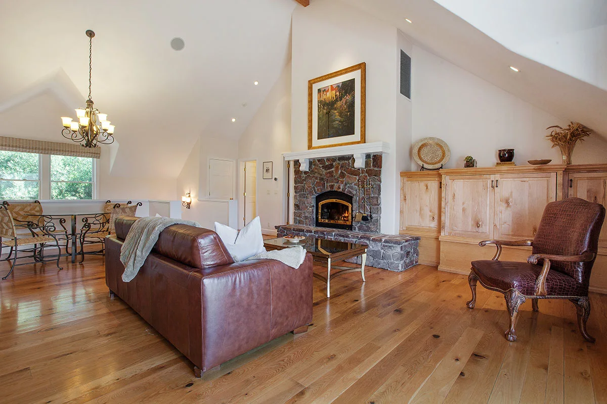 2618 & 2620 Silverado Trail North, Saint Helena, California 94574 - St-Hel-CA13_qw51ww