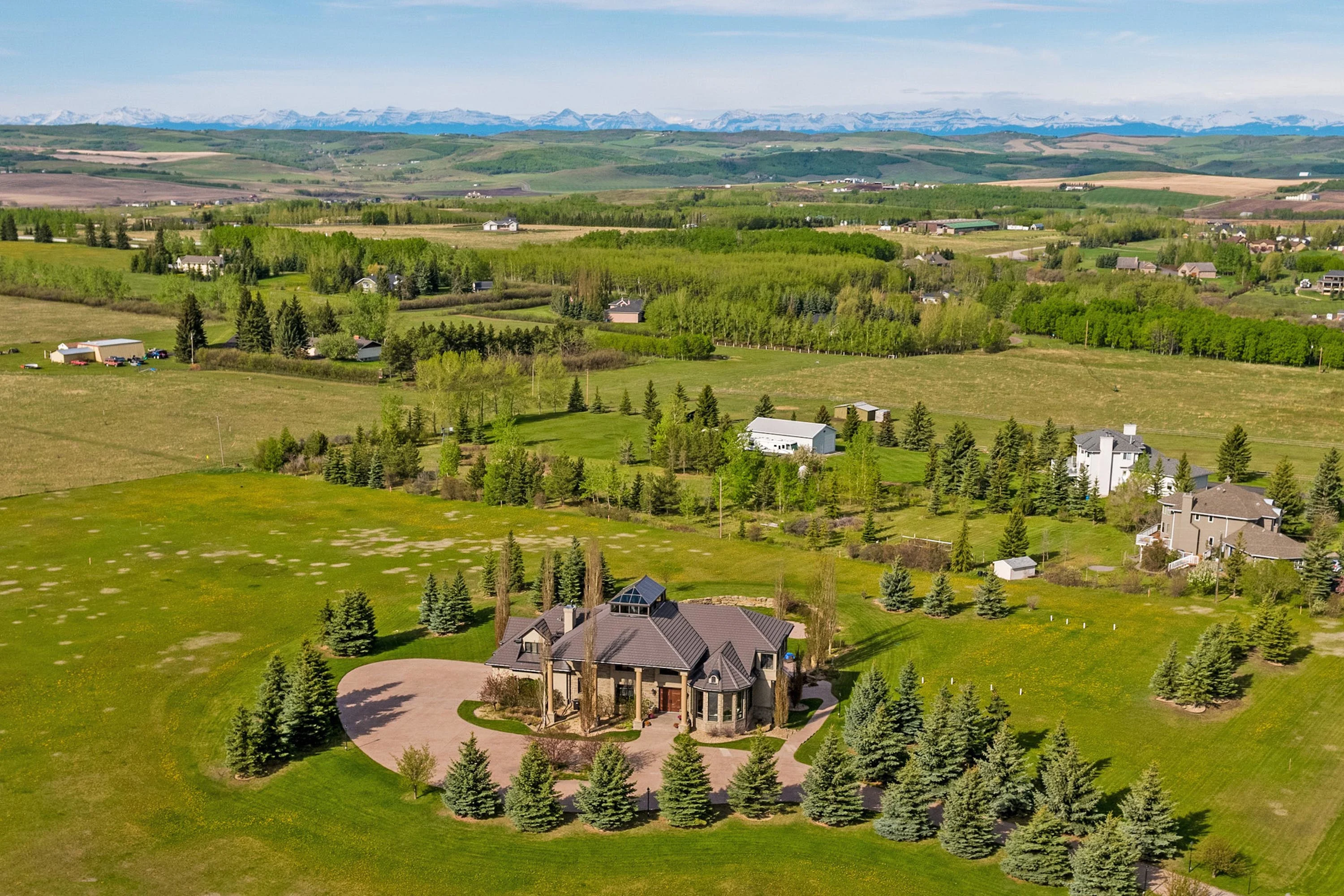 82031 202 Avenue West, Calgary, Alberta T1S 2X2, Canada - 82031-202-avenue-w-foothills-alberta-canada50_upi4z0