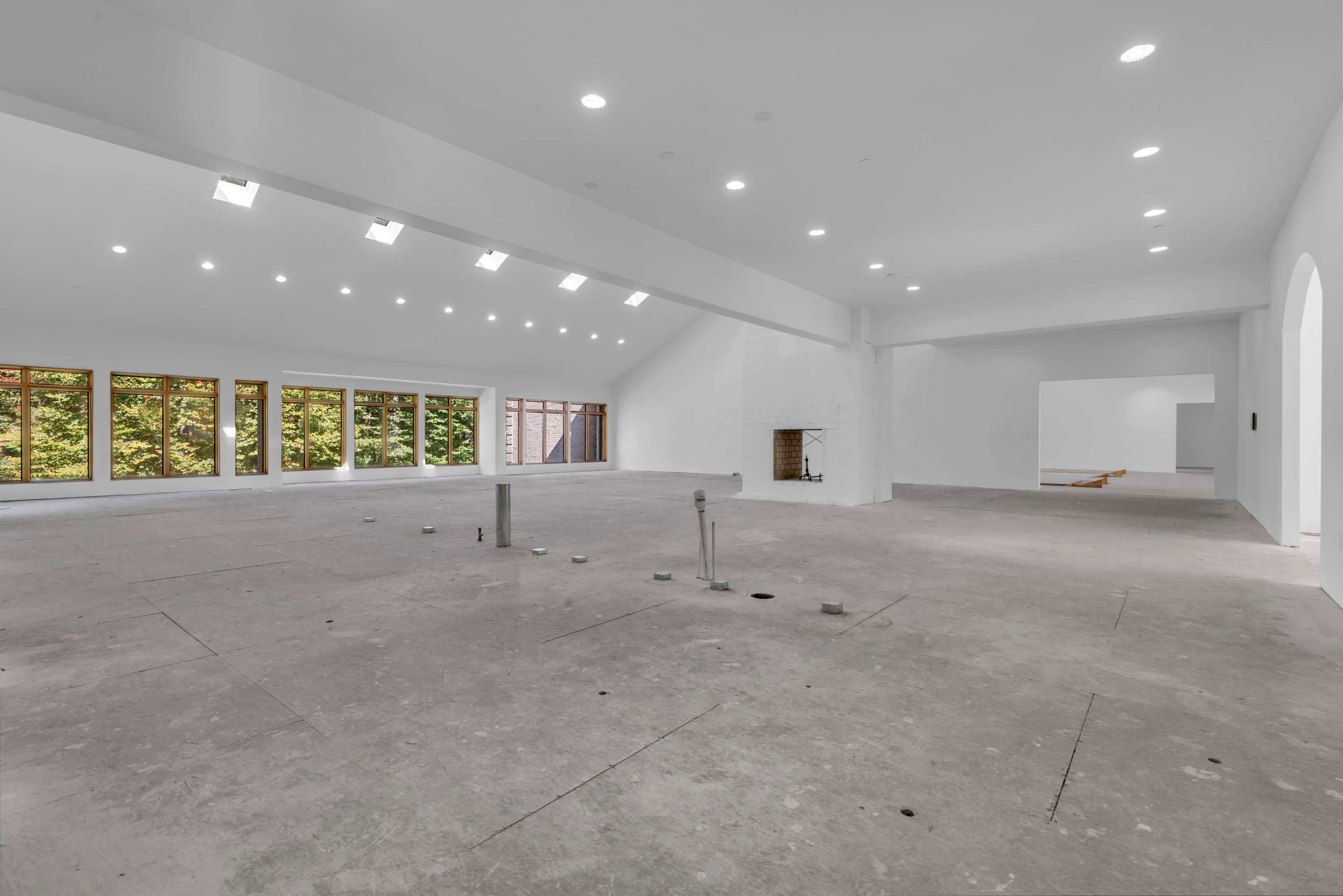 11 6 Evan Way, Pikesville - Luxury Real Estate - Concierge Auctions