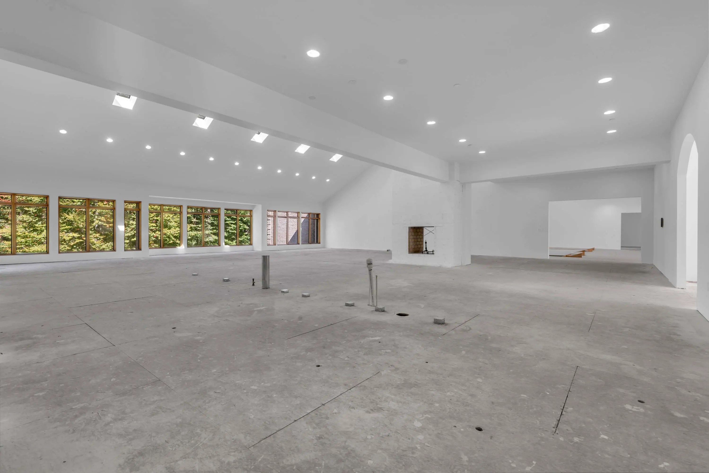 11 6 Evan Way, Pikesville - Luxury Real Estate - Concierge Auctions