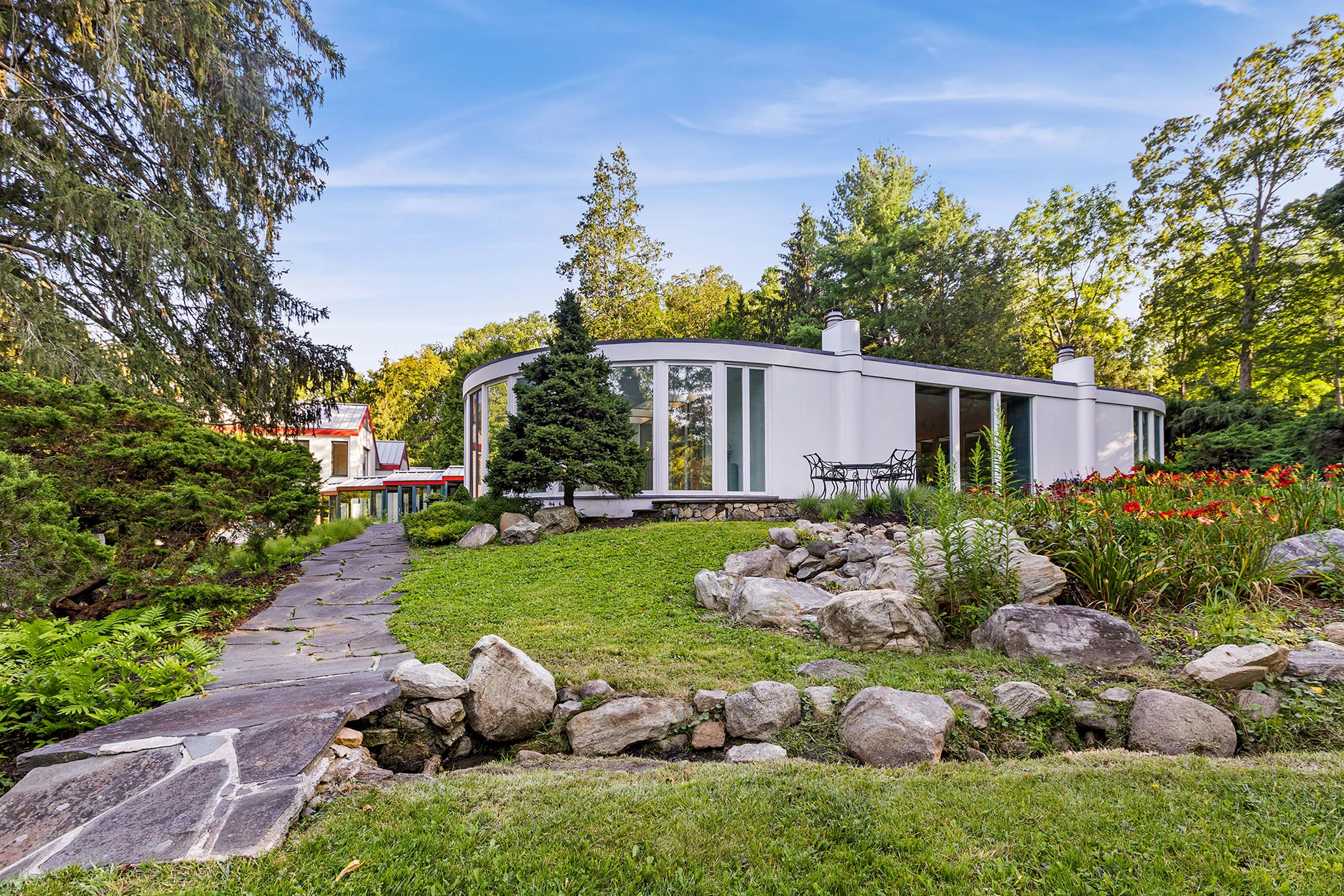1 Webb Trail, Garrison, New York 10524 - 29_-_Exteriors-05_swn6qt