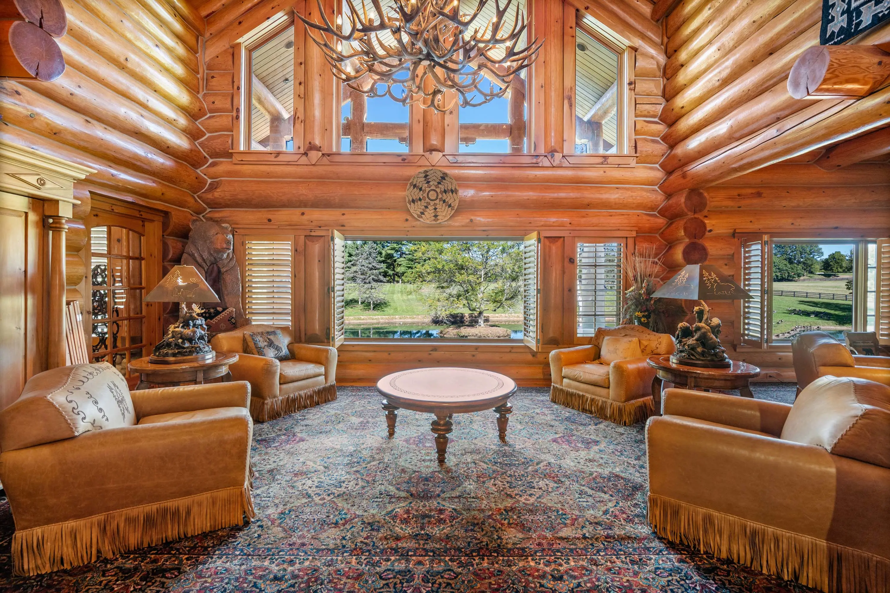 07 7902 Route 42 - Luxury Real Estate - Concierge Auctions