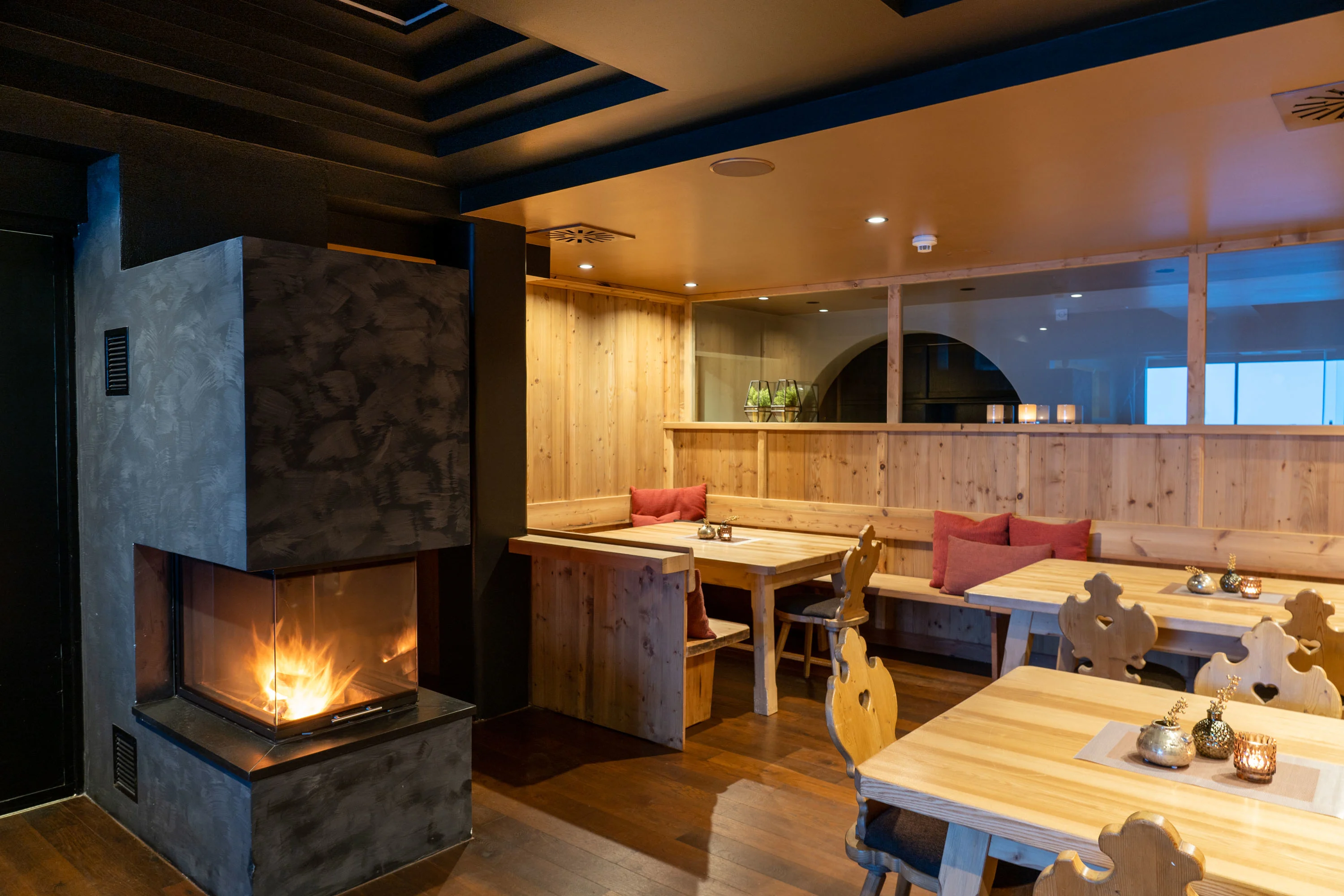 Luxury Mountain Chalet, Seefeld, Austrian Alps, Tirol , Austria - luxury-mountain-chalet-tirol-seefeld-austria62_tkhtqm