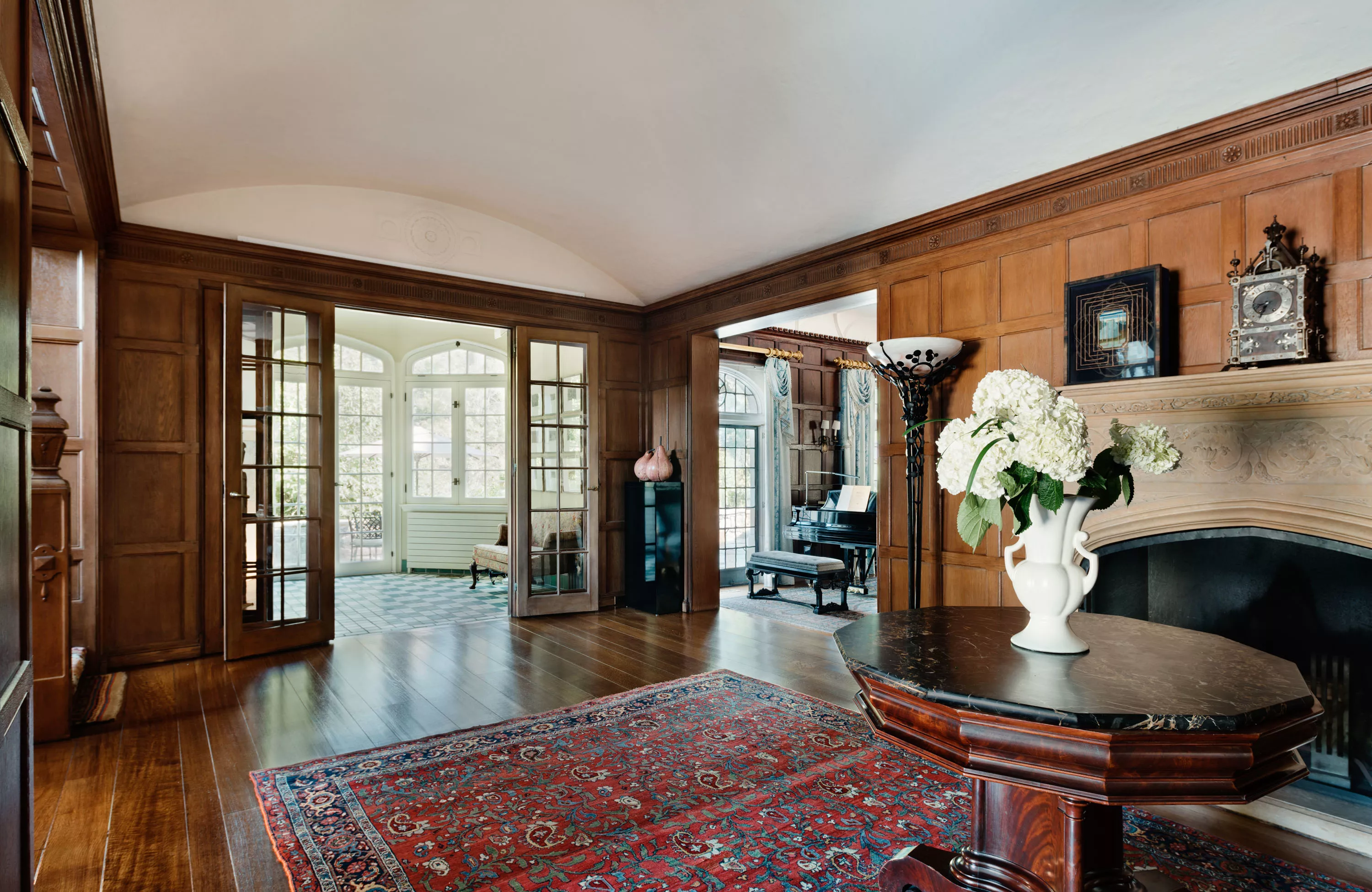 707 Weaver St., Larchmont, New York 10538 - 707-weaver-st-larchomont-ny-06-22-15-09-099_p2tfa6