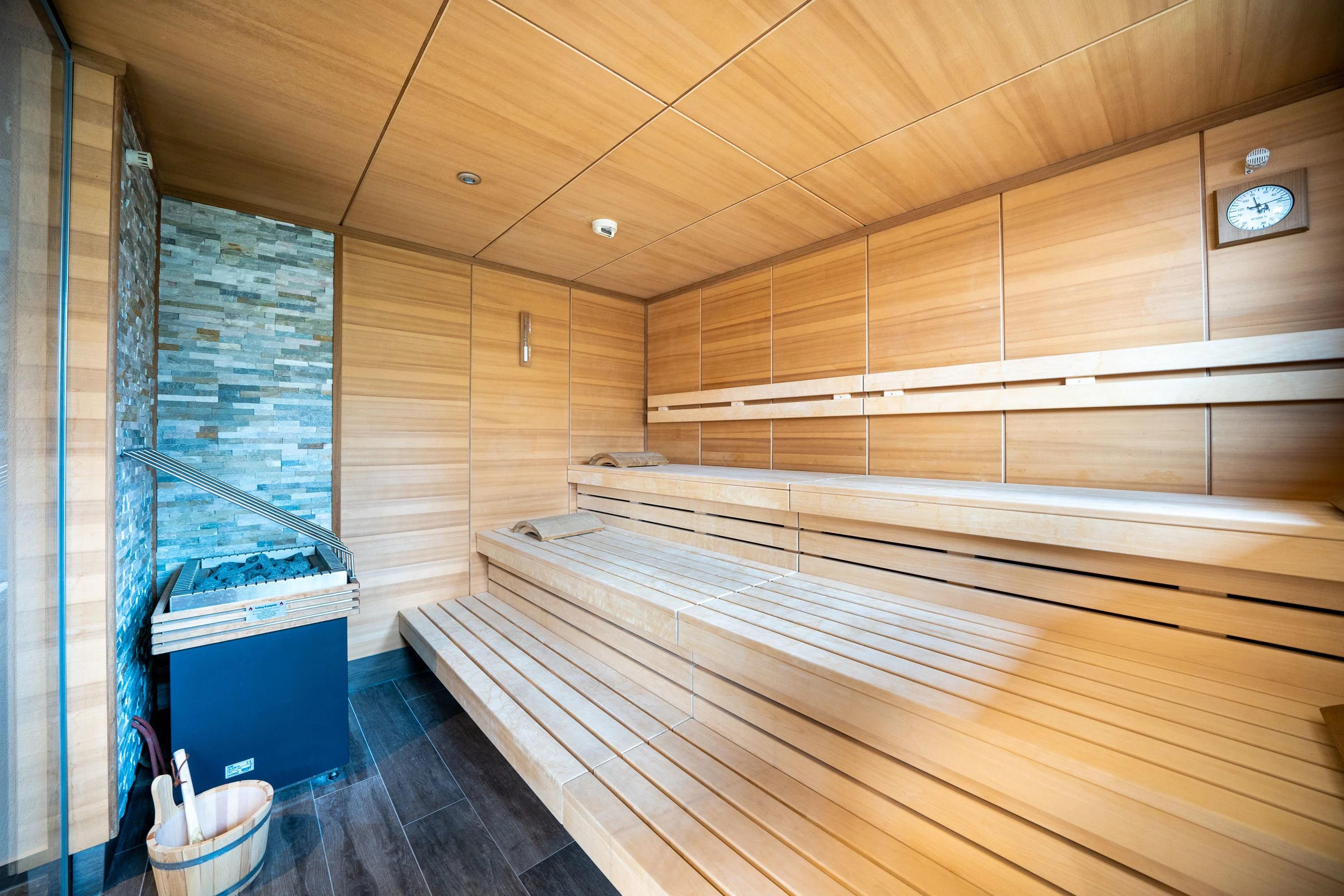 Luxury Mountain Chalet, Seefeld, Austrian Alps, Tirol , Austria - luxury-mountain-chalet-tirol-seefeld-austria48_rot6kq