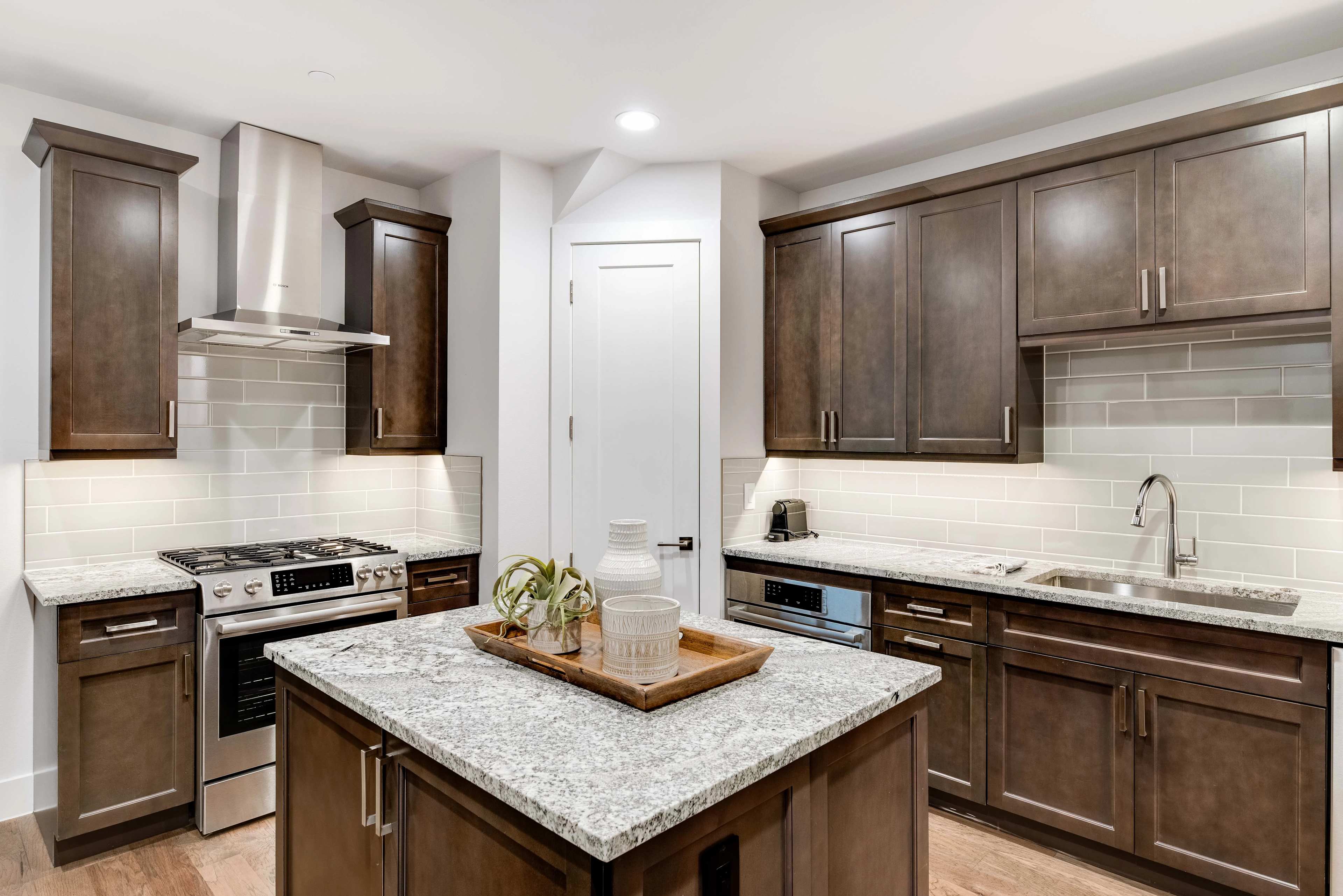 2934 North Hall Street, Dallas, Texas 75204 - 2934-north-hall-street-dallas-texas_23_wzcady