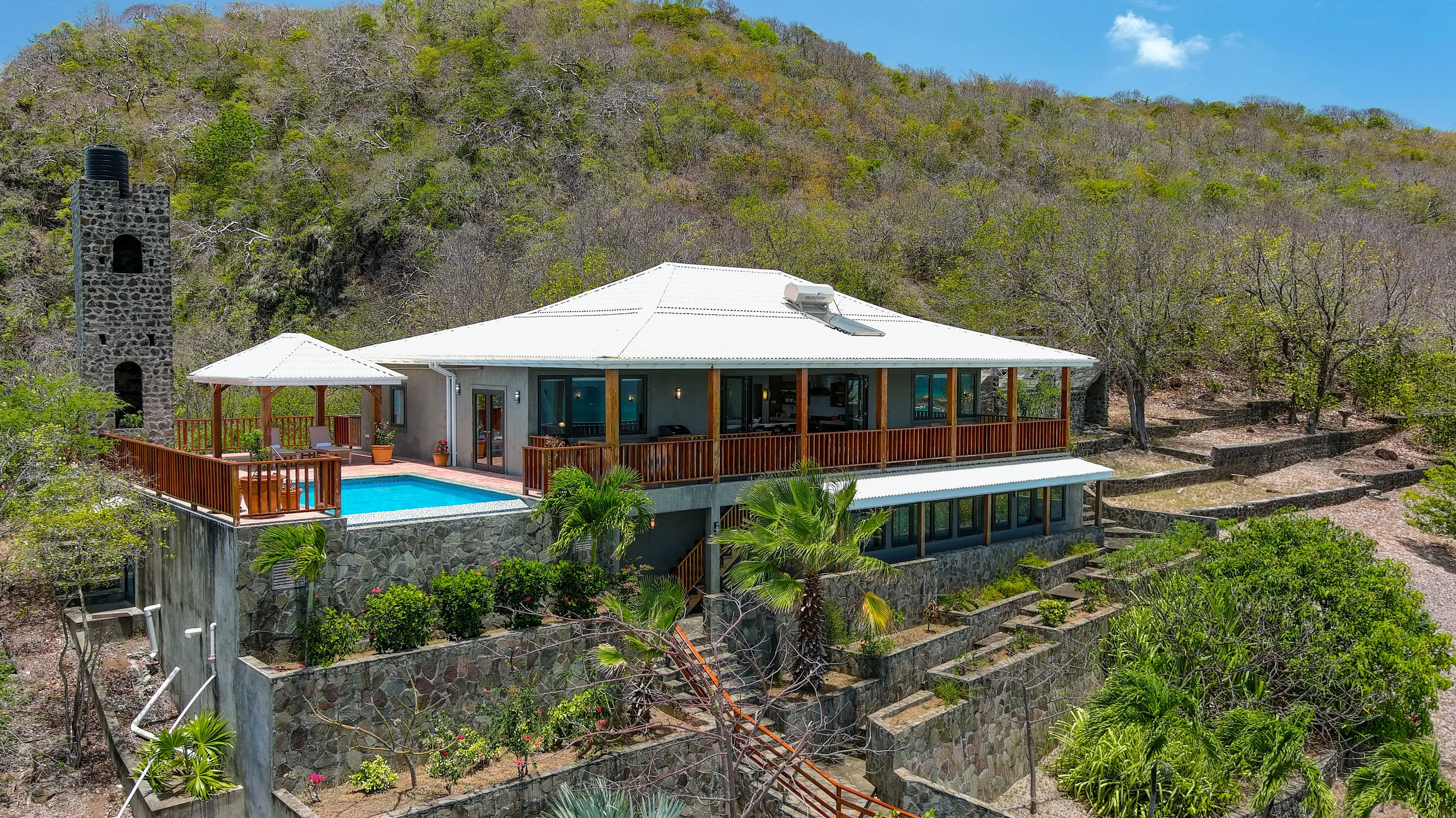 Adams Bay Tower Villa, Bequia, Bequia , St. Vincent & The Grenadines - adams-bay-tower-villa-bequia-st-vincent-grenadines32_uvspe3