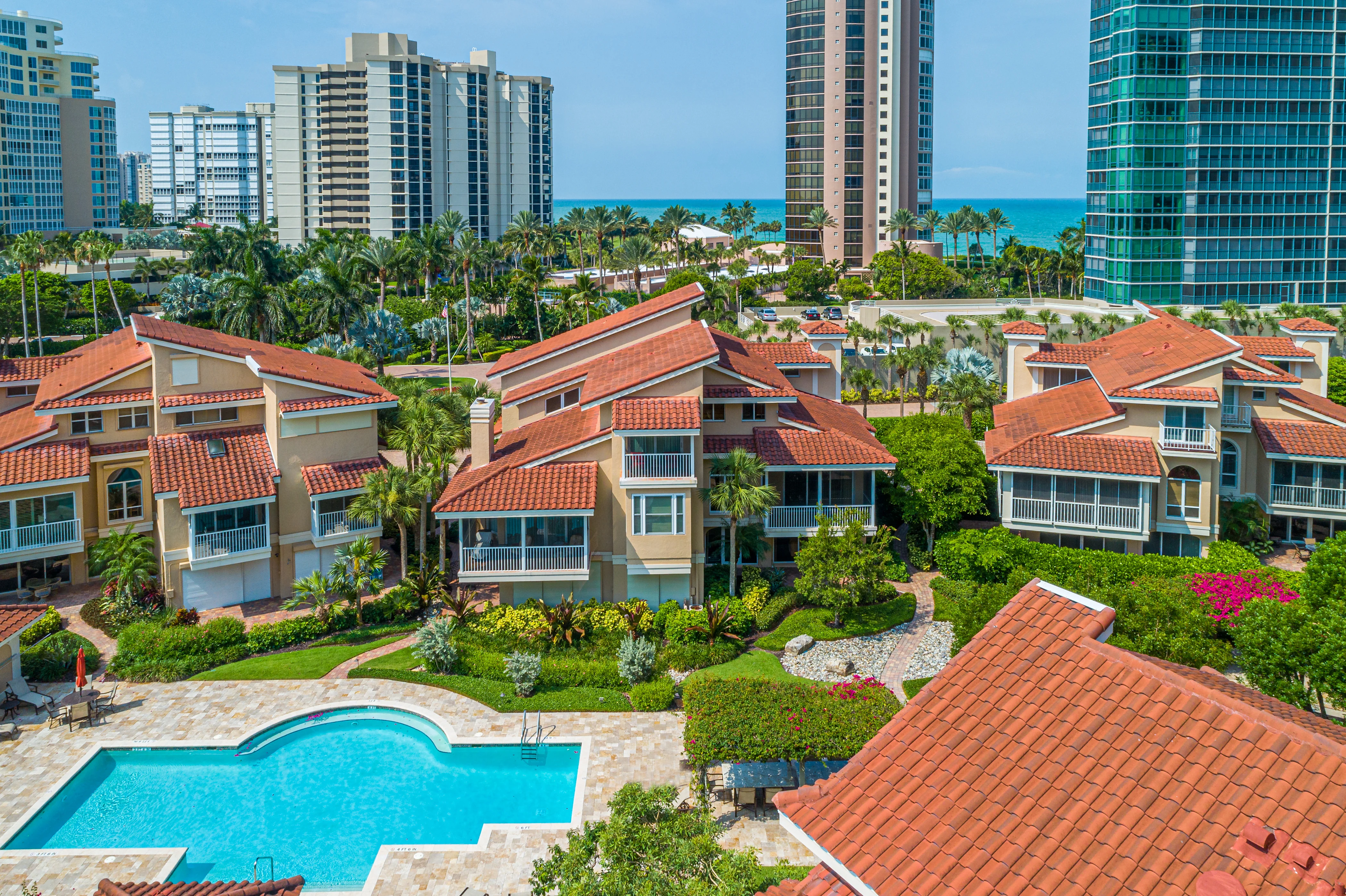 4727 Villa Mare Lane, Naples, Florida 34103 - 4727_villa_mare_lane_naples_florida_01_3_pz4xdm