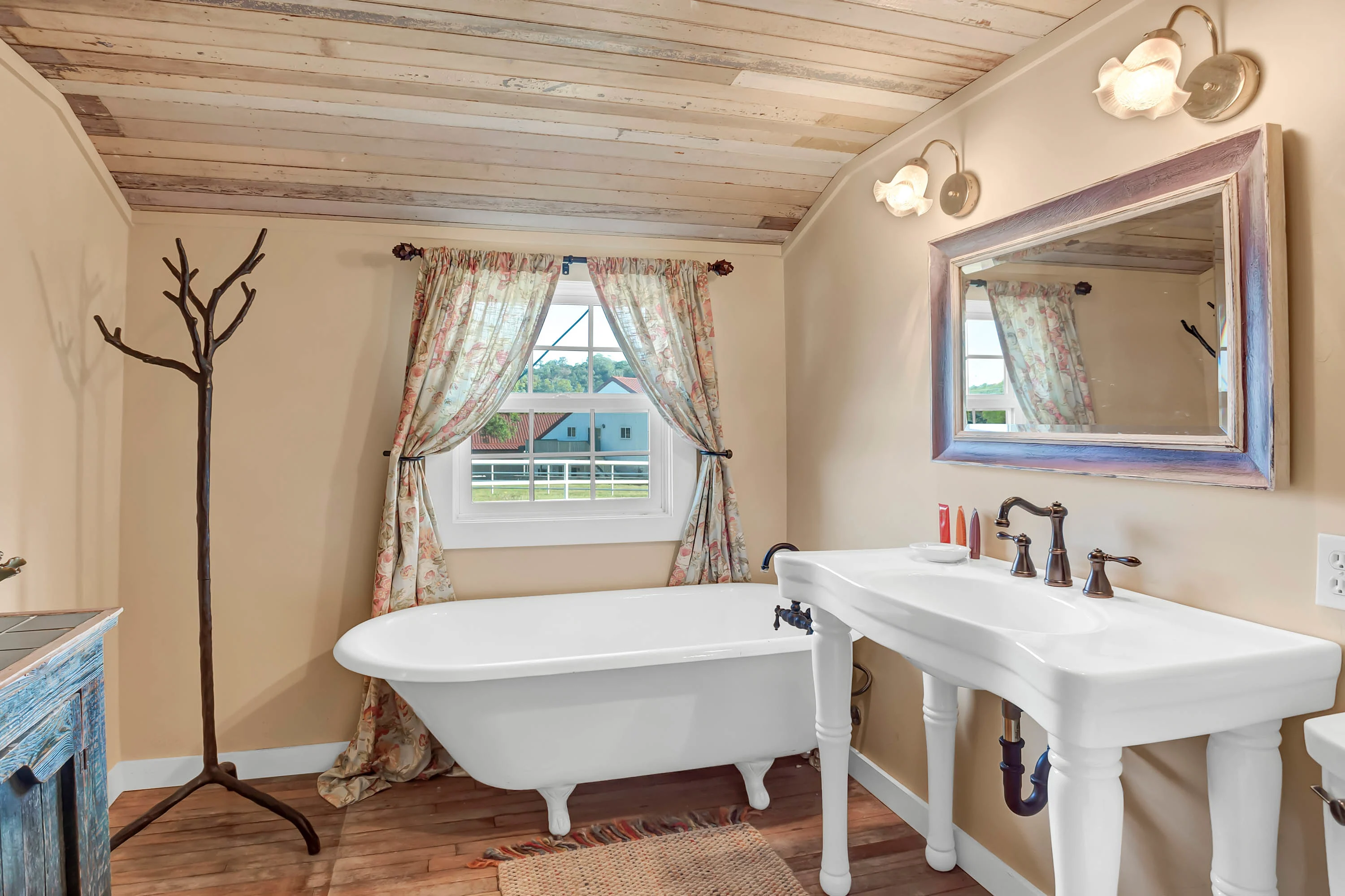 1626 Harper Road, San Antonio Hill Country, Texas 78028 - 1626-harper-road-kerrville-texas71_axgpo2