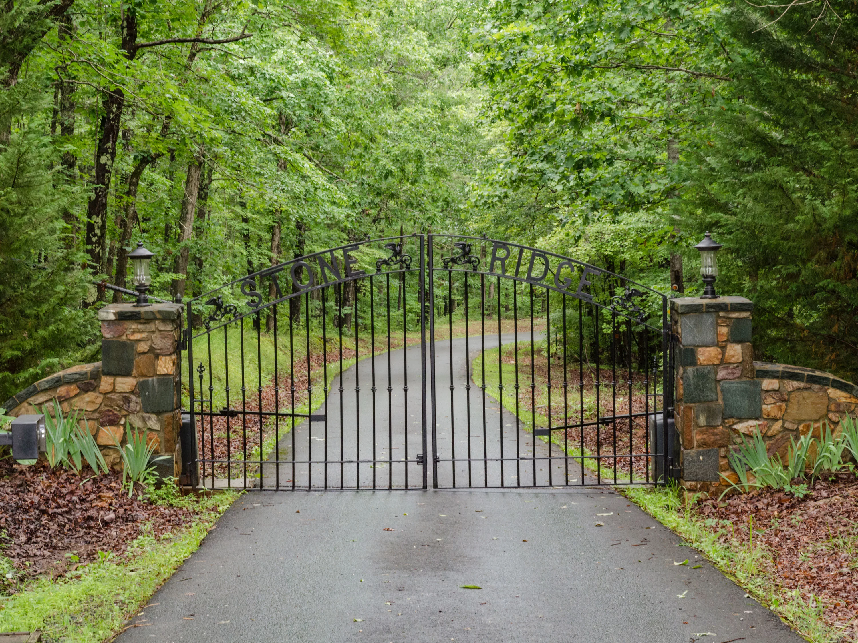 2515 Stone Ridge Road, Blue Ridge Mountains, Virginia 24538 - 2515-stone-ridge-rd-concord-va-30-08-03-47-4747_tjkjzb