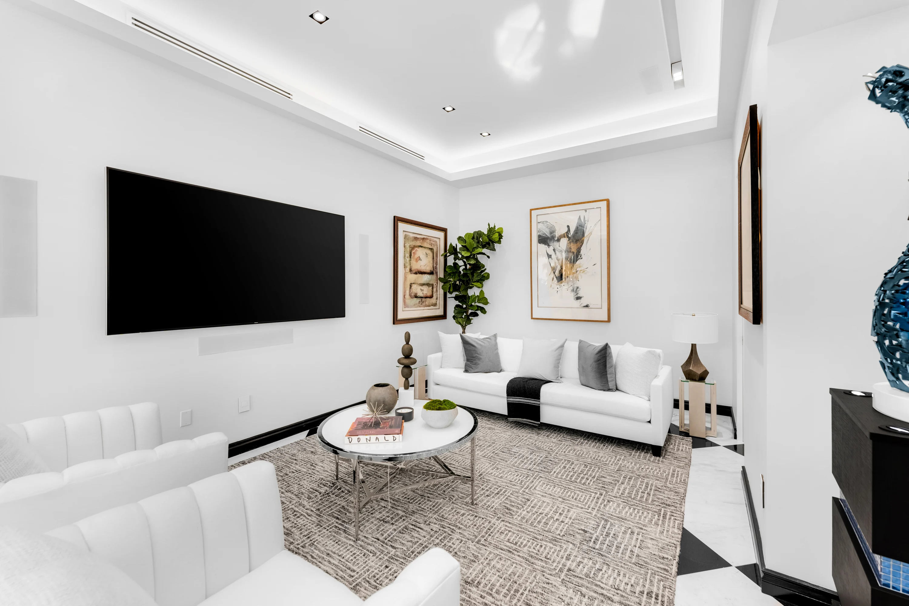 1455 Ocean Drive, Beach House 1, Miami Beach, Florida 33139 - 1455_Ocean_Dr_09_ycezcw