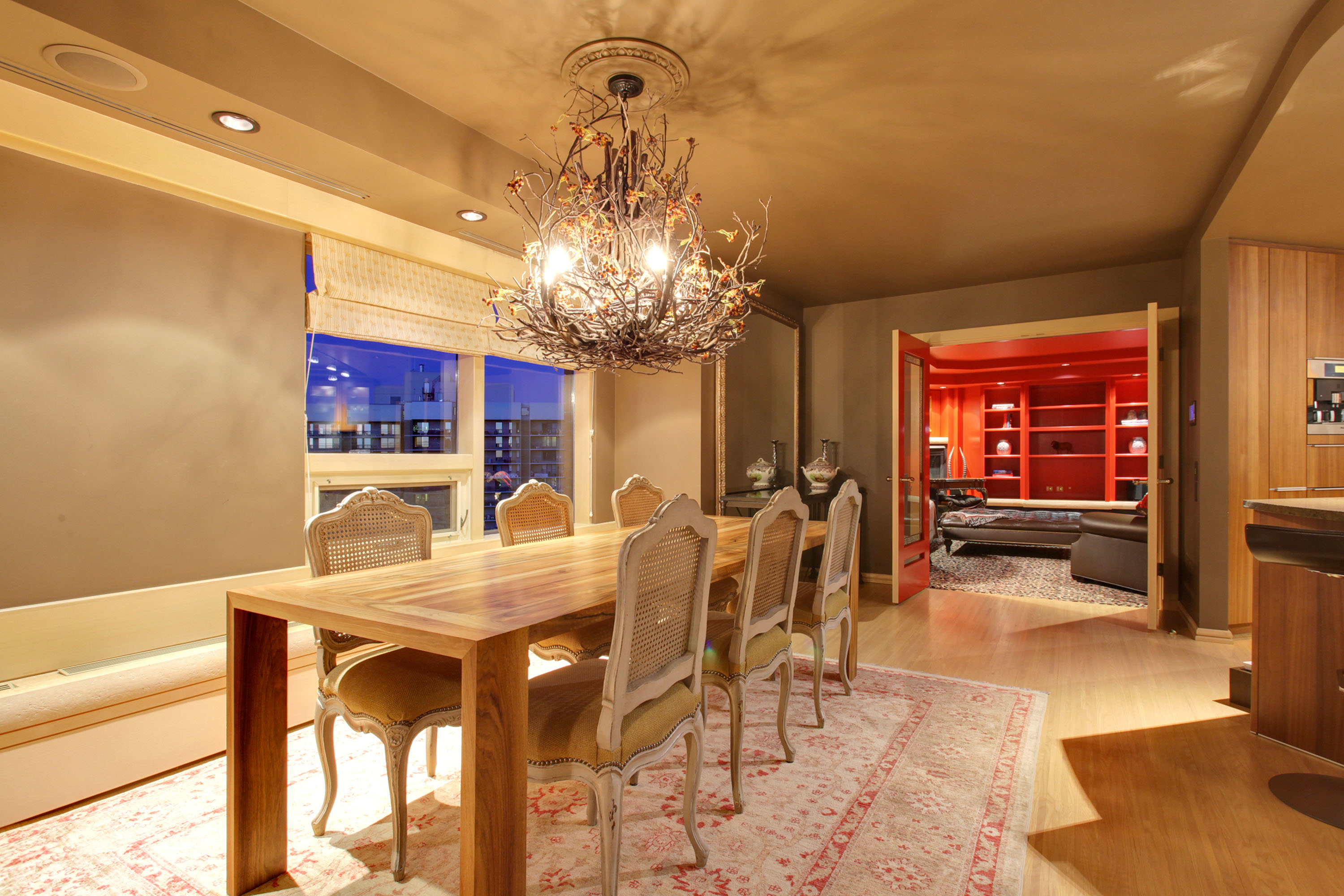 #2420, 720-13th Avenue SW, Beltline, Calgary, Alberta T2R 1M5, Canada - 2420_720_13th_Avenue_SW_Beltline_Calgary_Canda_14_mvcfv9
