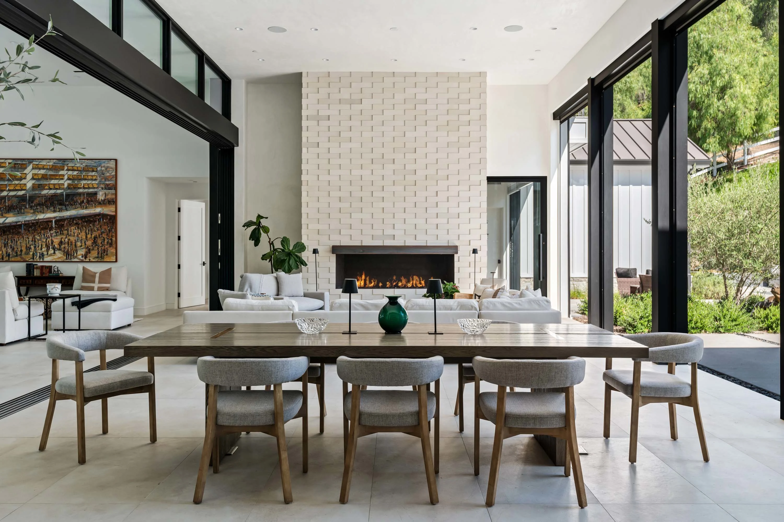 Stella Dolce | 25057 Lewis and Clark Road, Hidden Hills, Los Angeles Area, California 91203 - 12_-_25057_Lewis_Clark_Pickup_Shots_11_epu2vc