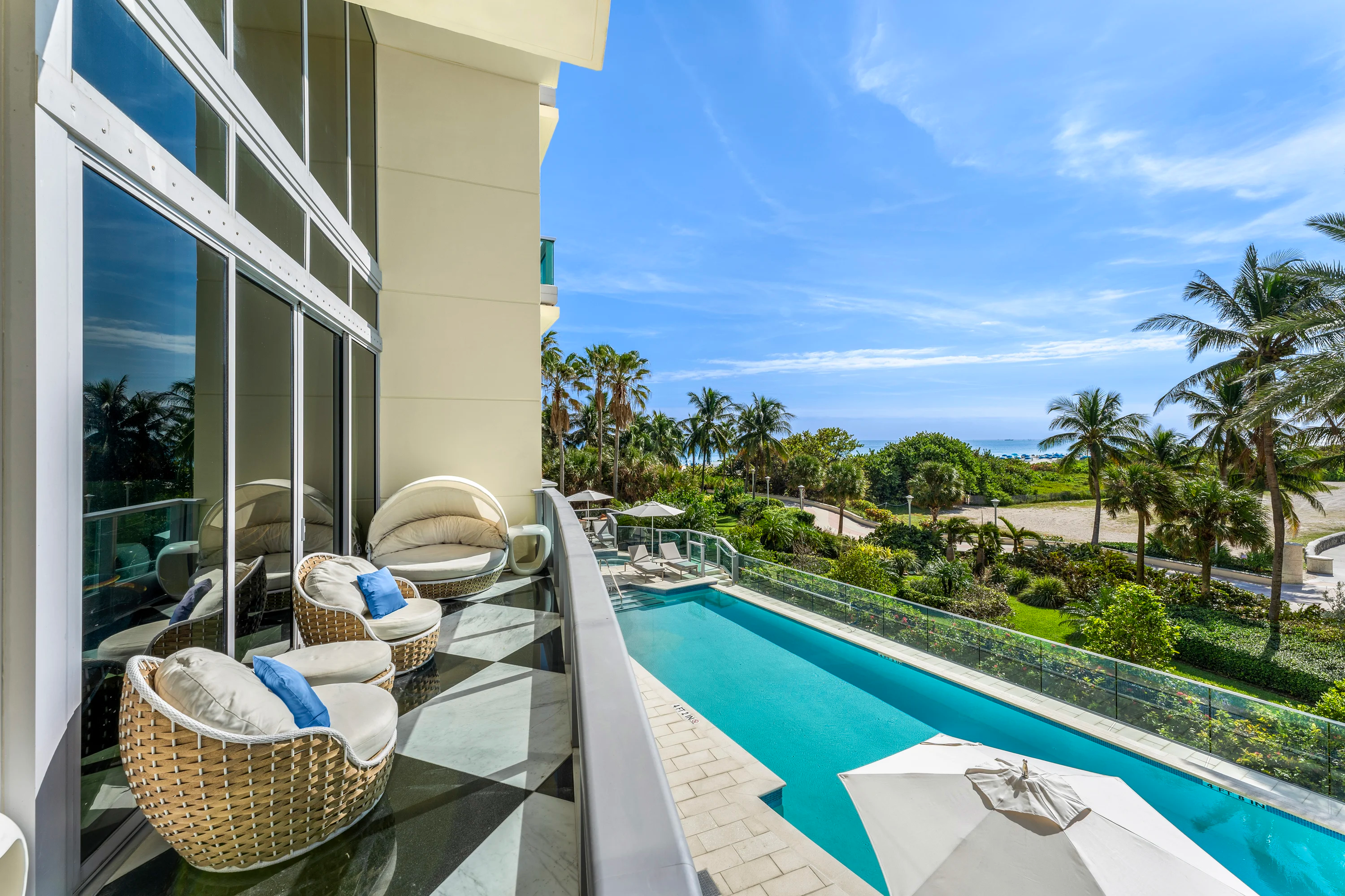 1455 Ocean Drive, Beach House 1, Miami Beach, Florida 33139 - 1455_Ocean_Dr_03_ya6aii