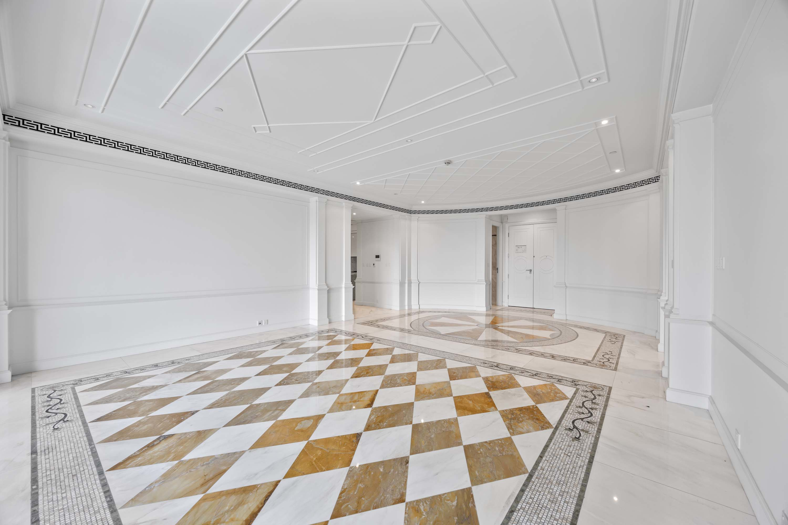 06 Palazzo Versace, Apartment 2620, Al Jaddaf, Jaddaf Waterfront, Dubai, UAE