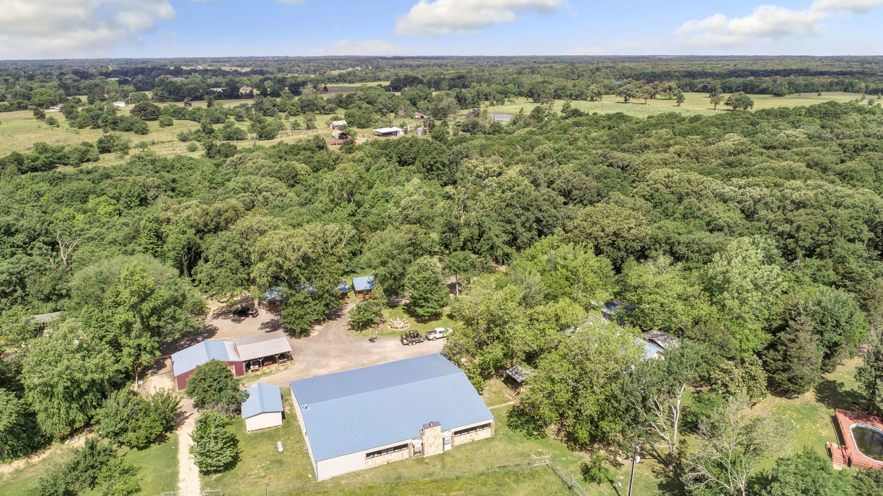 877 SW CR 3250, Dallas Area, Texas 75494 - ford-family-ranch-winnsboro-texas02_fnd0xp