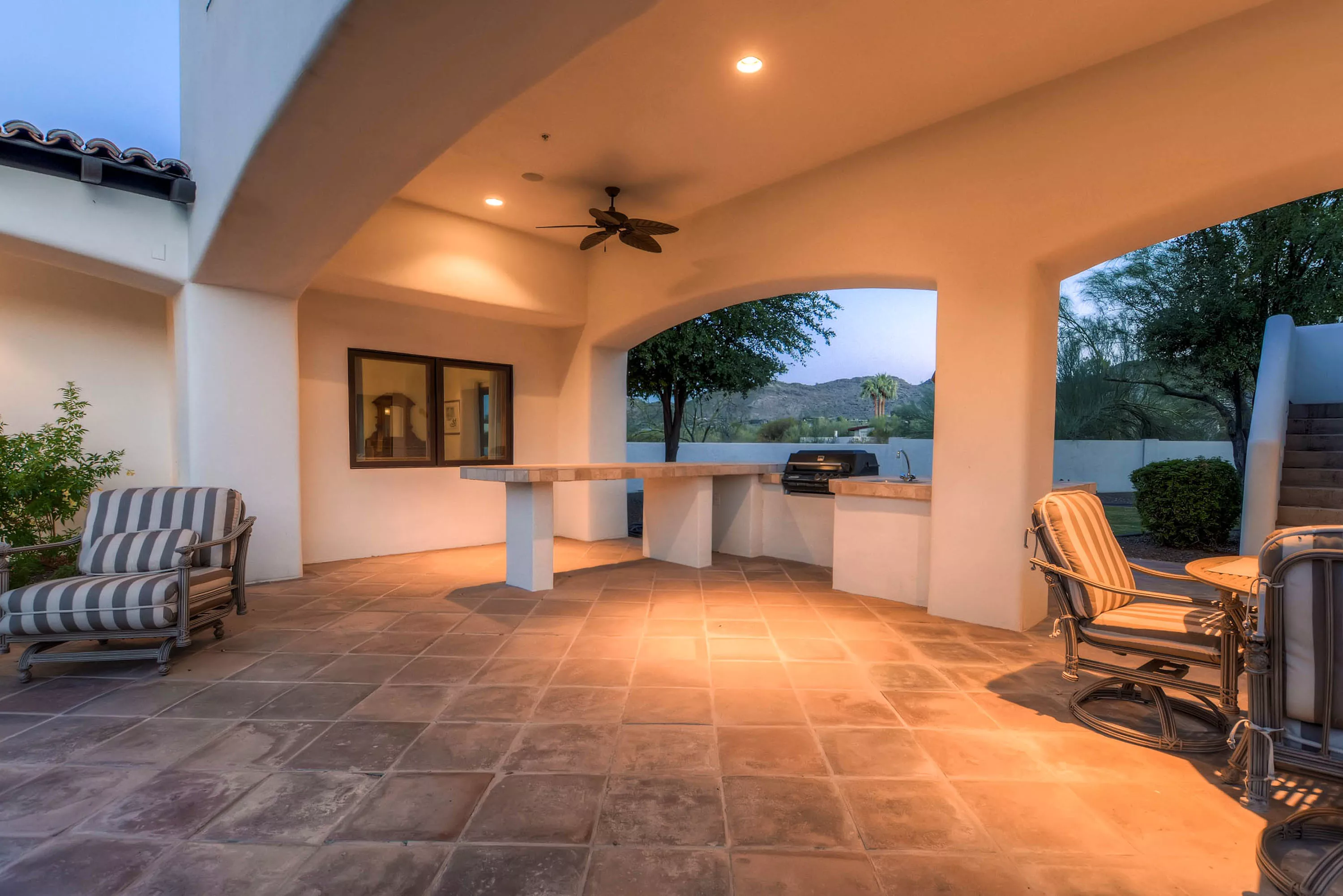 7839 North Foothills Drive South, Paradise Valley, Arizona 85253 - 7839-north-foothills-drive-south-paradise-valley-arizona31-20-00-31-3131_o8k7na
