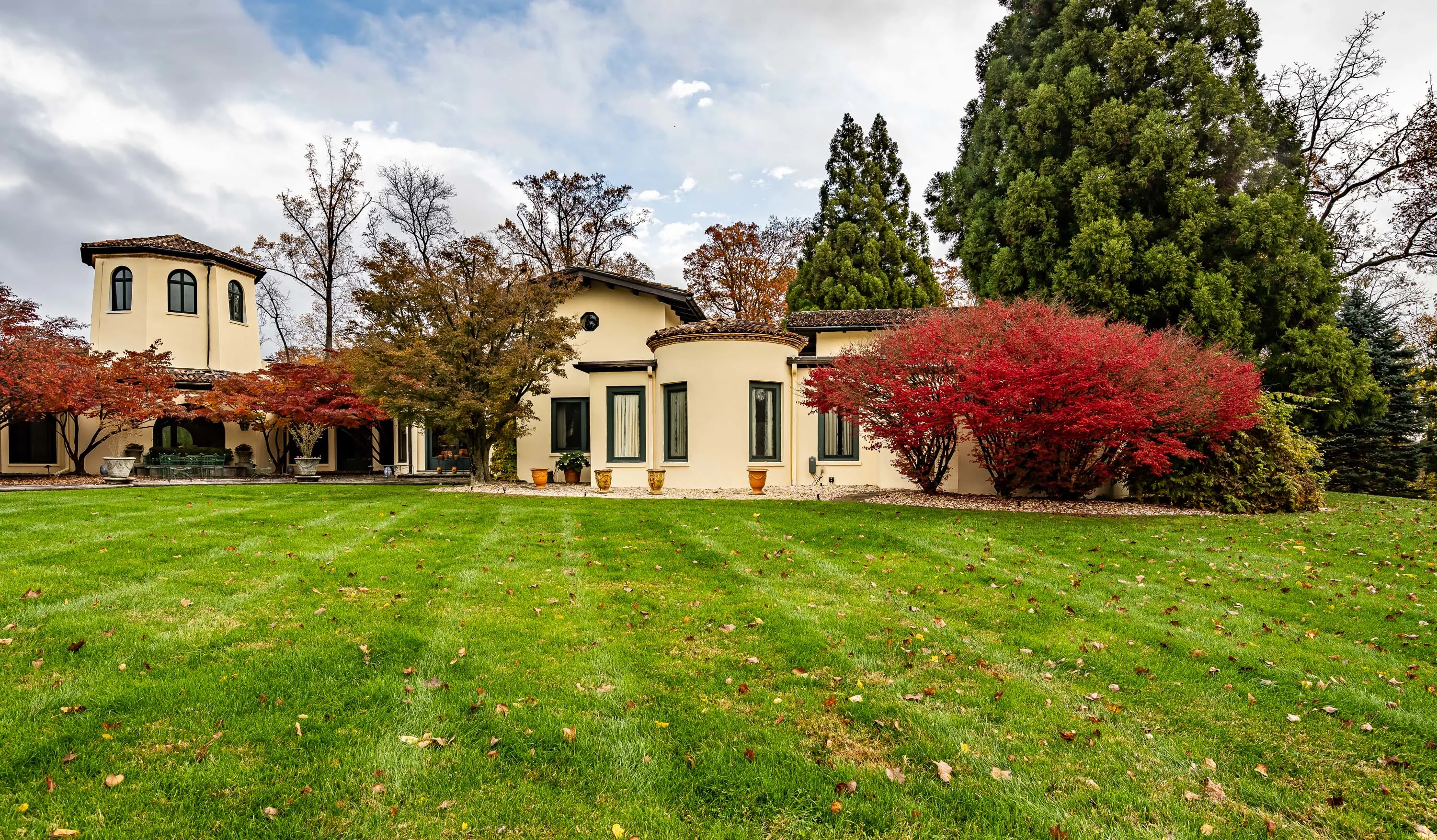 100 Springhouse Lane, Near Philadelphia, Pennsylvania 19073  - 100-springhouse-lane-newtown-square-pennsylvania51_thhisx