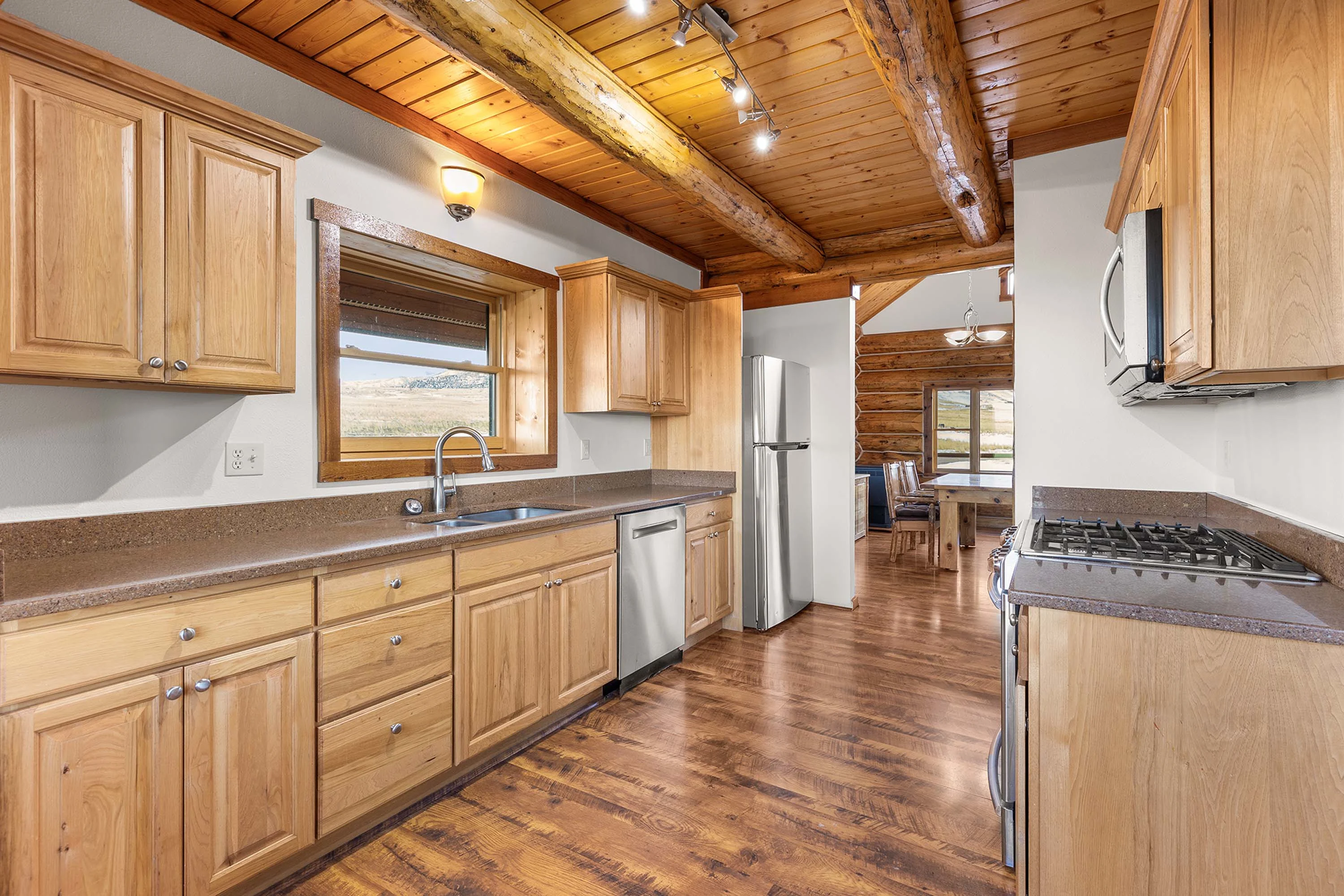 47 Horny Toad Trail South, Belfry, Billings Area, Montana 59008 - 10_-_47_Horny_Toad_Trl_S_Belfry_MT-27_krenbe