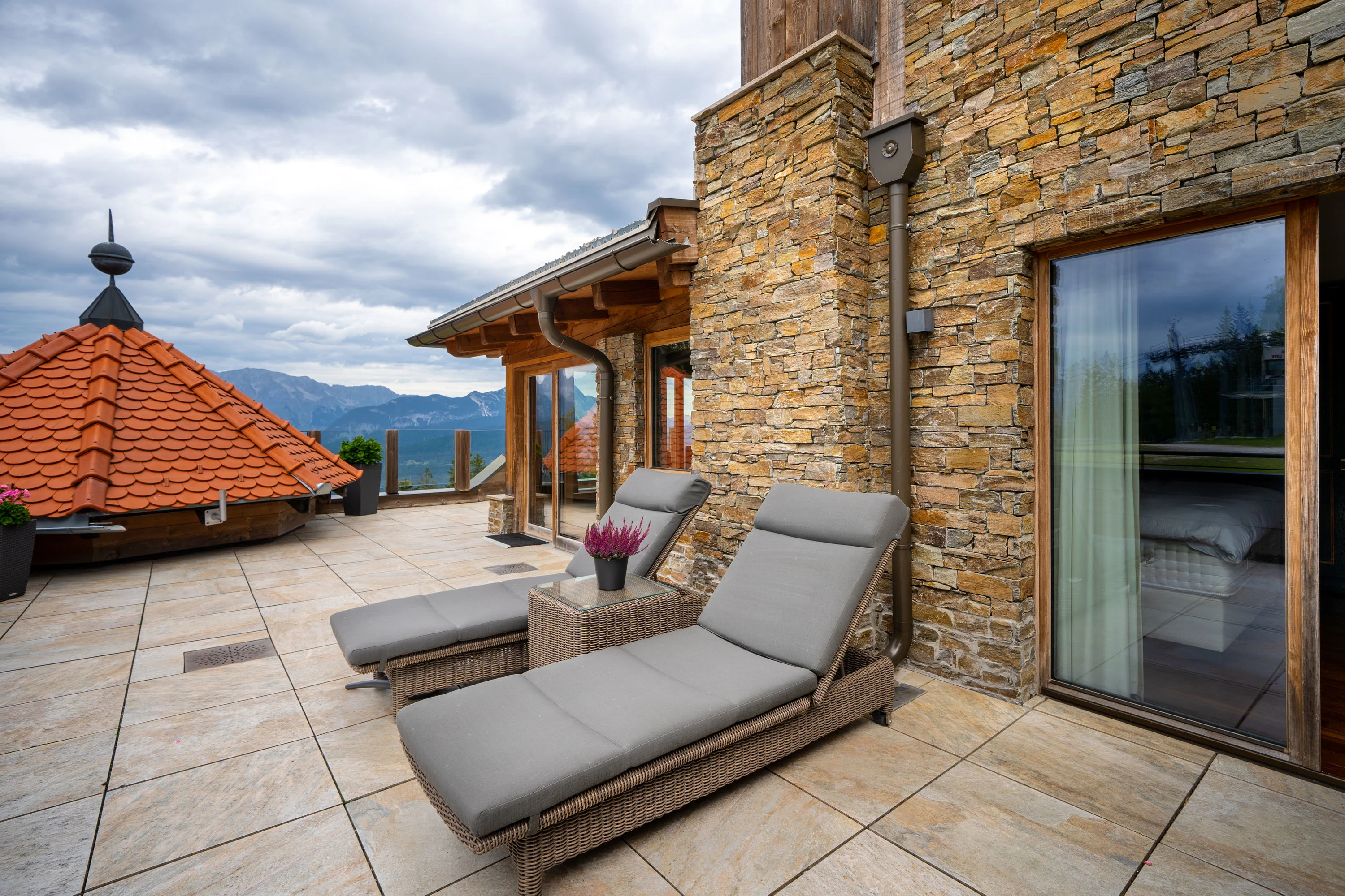 Luxury Mountain Chalet, Seefeld, Austrian Alps, Tirol , Austria - luxury-mountain-chalet-tirol-seefeld-austria42_b9plau