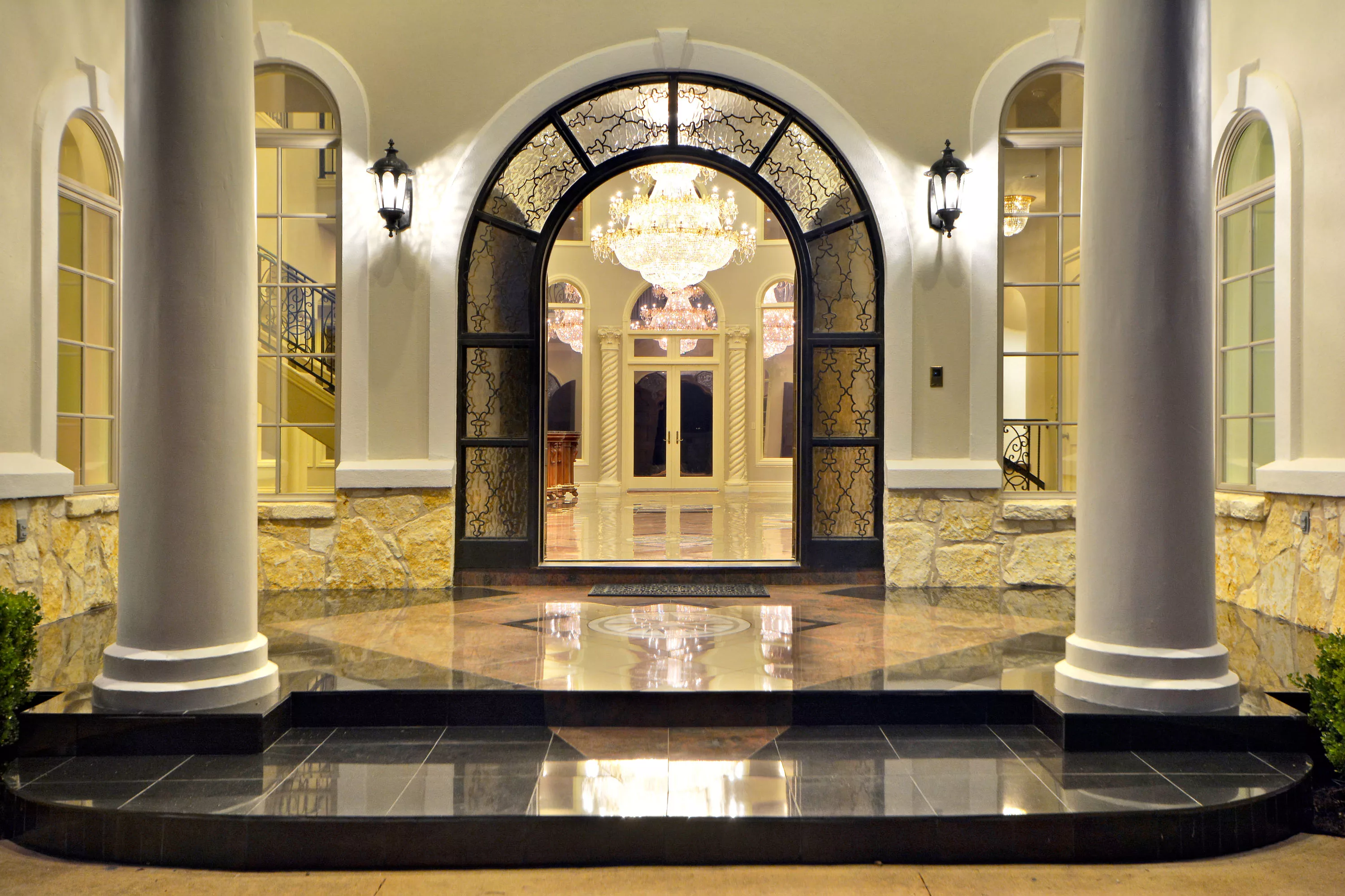 7500 Escala Dr., Austin, Texas 78735 - 7500-escala-dr-austin-tx-03-08-01-41-4141_icioqf