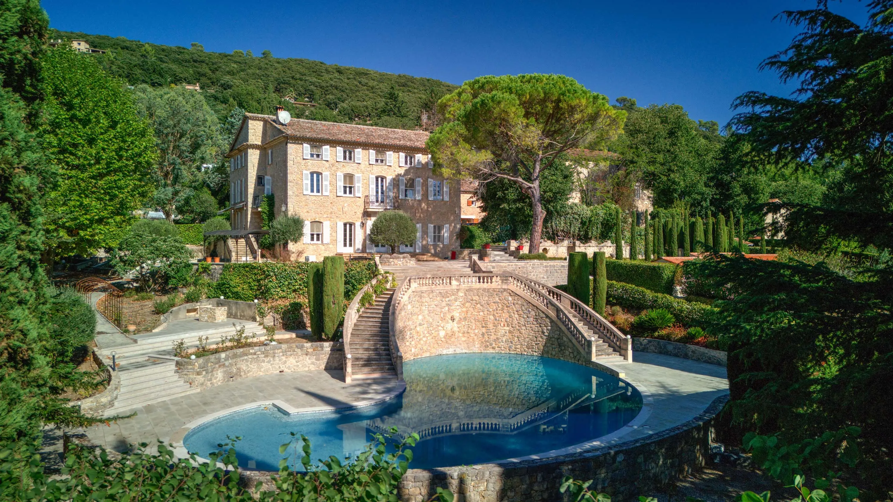 01 Château de Tournon - Luxury Real Estate - Concierge Auctions