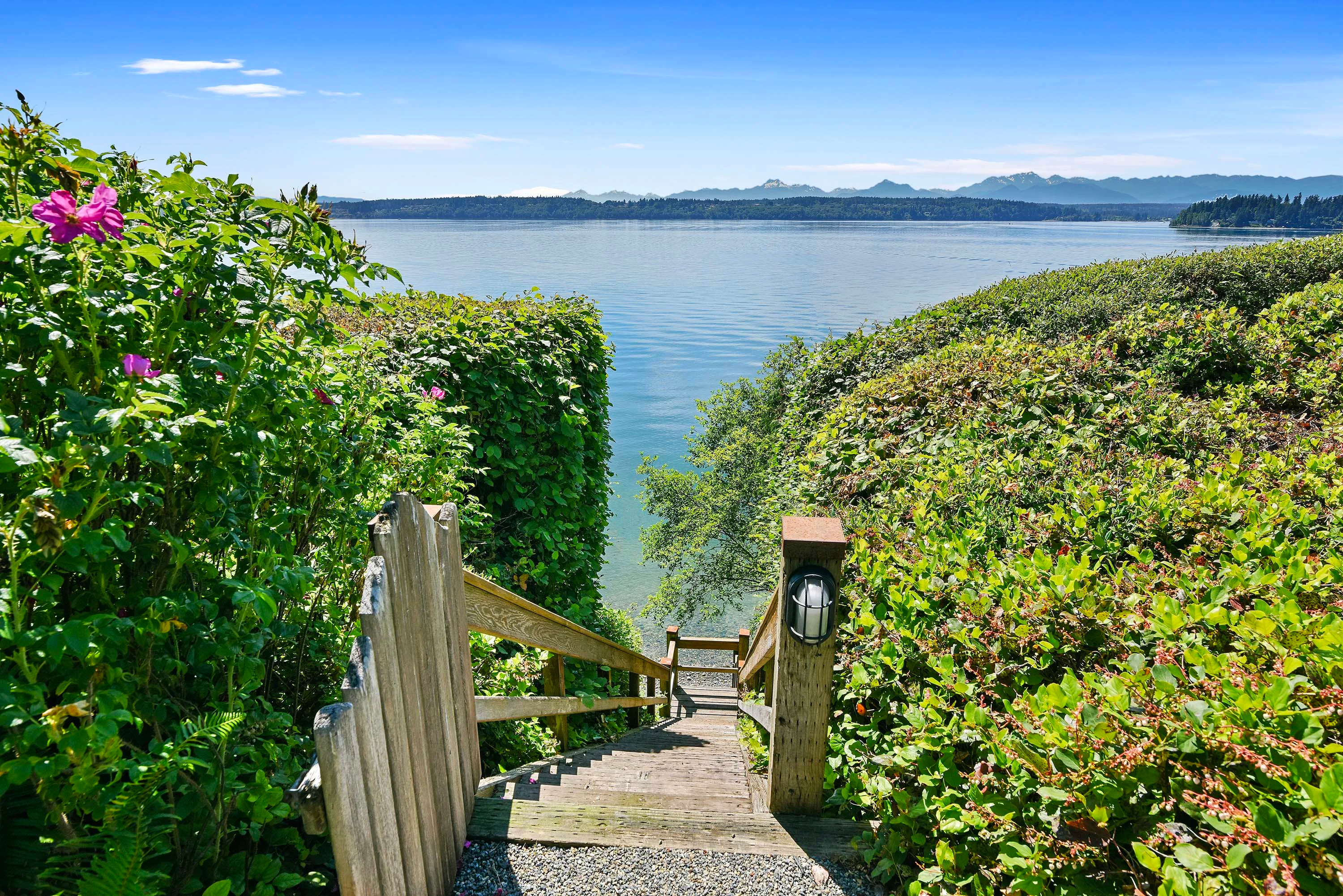 13389 Manzanita Road Northeast, Bainbridge Island, Washington 98110 - 44_-_94_1_m1uvre