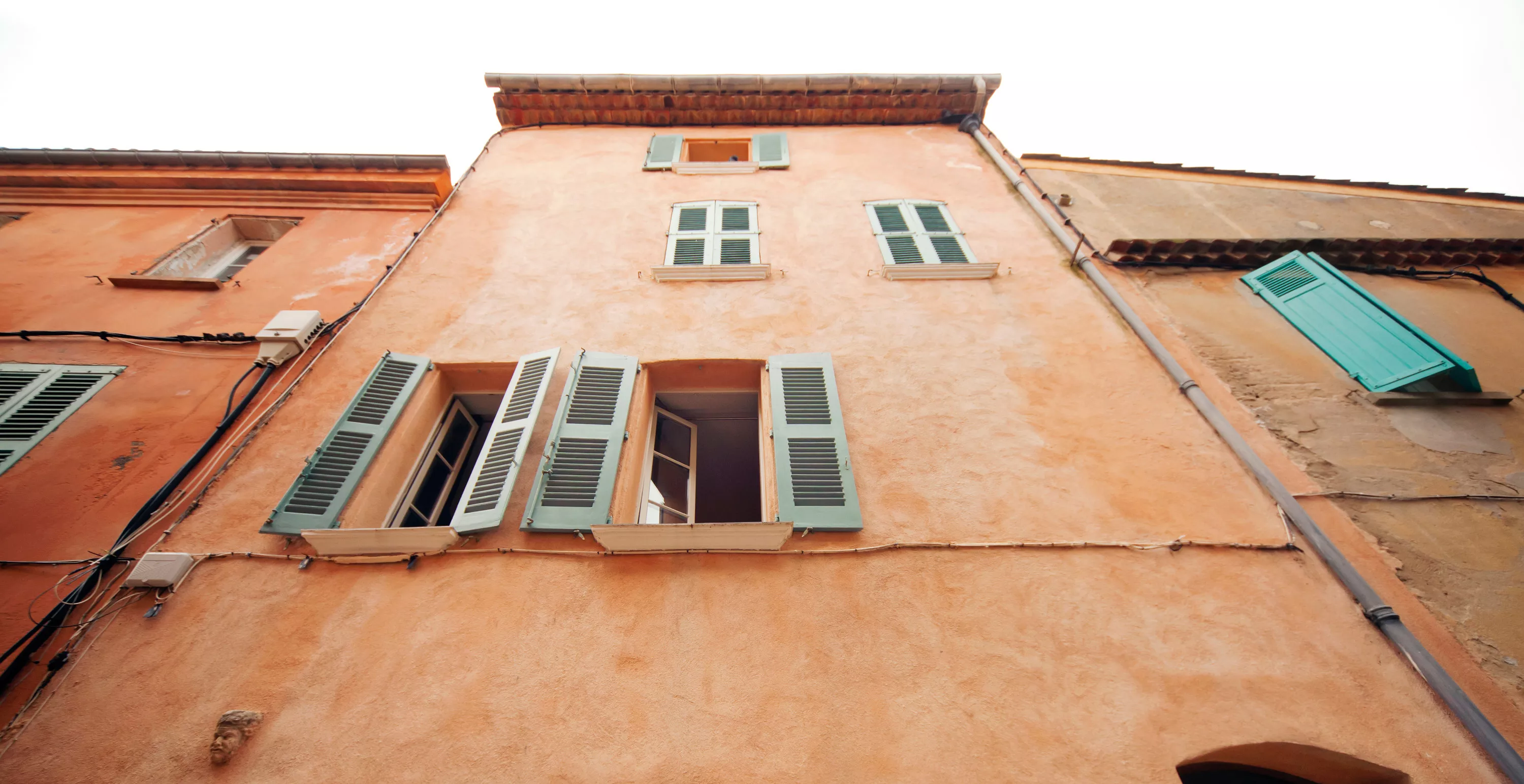 2-4 Rue de Pecheurs, La Ponche, Saint Tropez, 83990, France - villa-la-ponche-saint-tropez-france-luxury-real-estate-23_ldcyzn