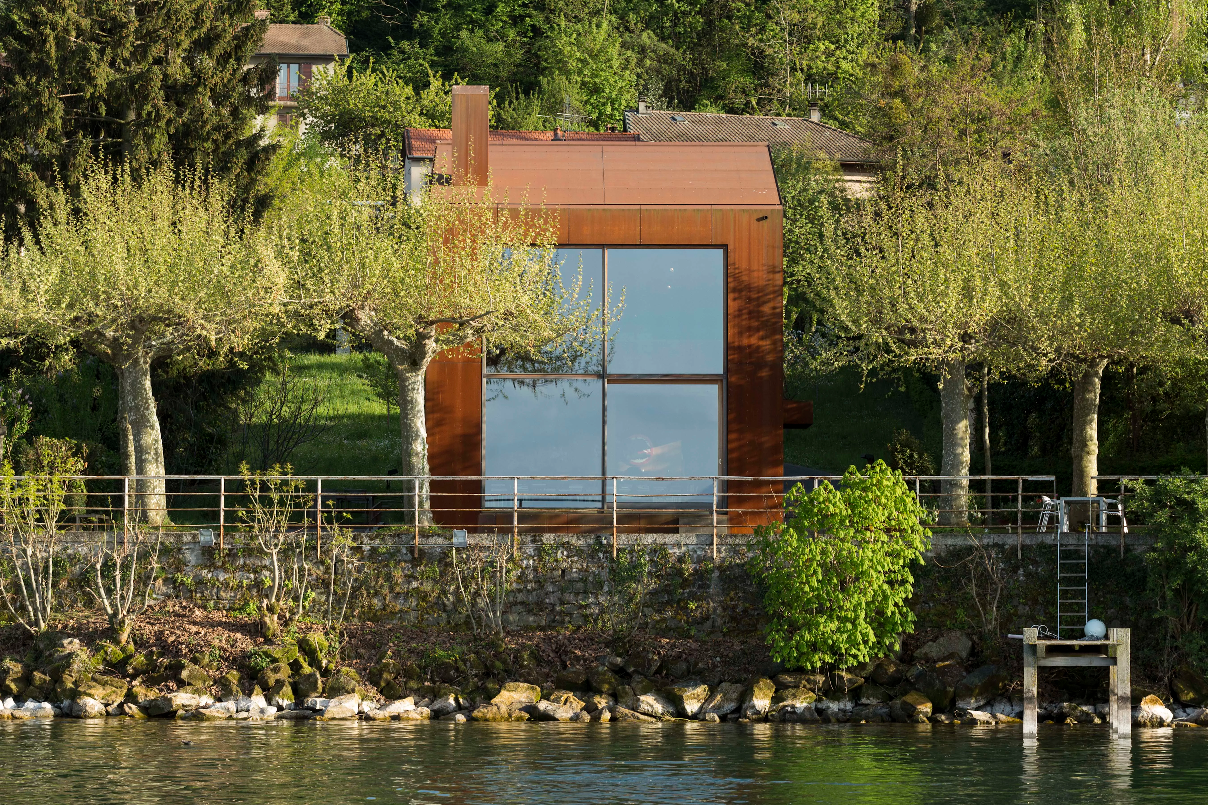 26, Avenue du General Leclerc, Near Evian, Auvergne-Rhône-Alpes 74200, France - casa-26-france33_cujp80