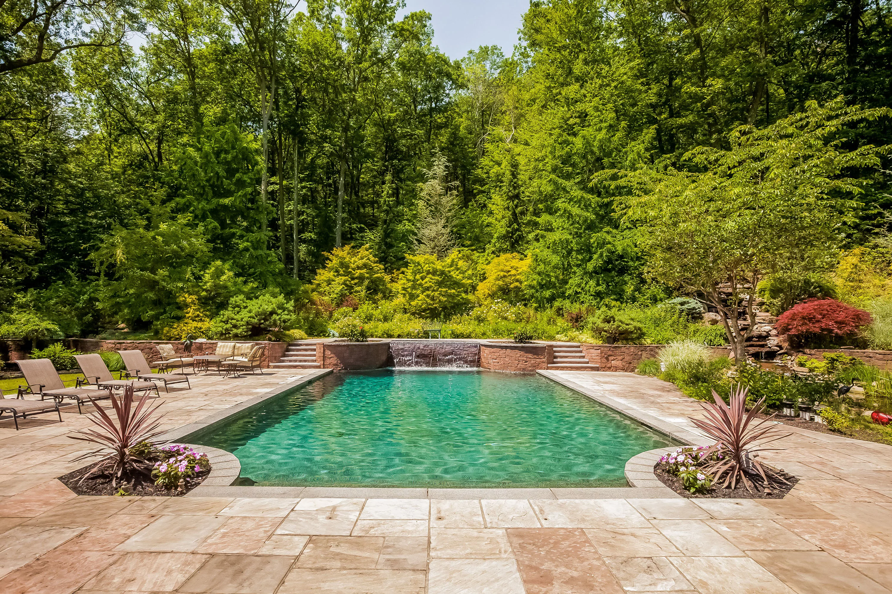 340 Winding Ridge, Southington, Connecticut 06489 - 340-winding-rdg-southington-ct-05-25-16-29-2929_eepyh9