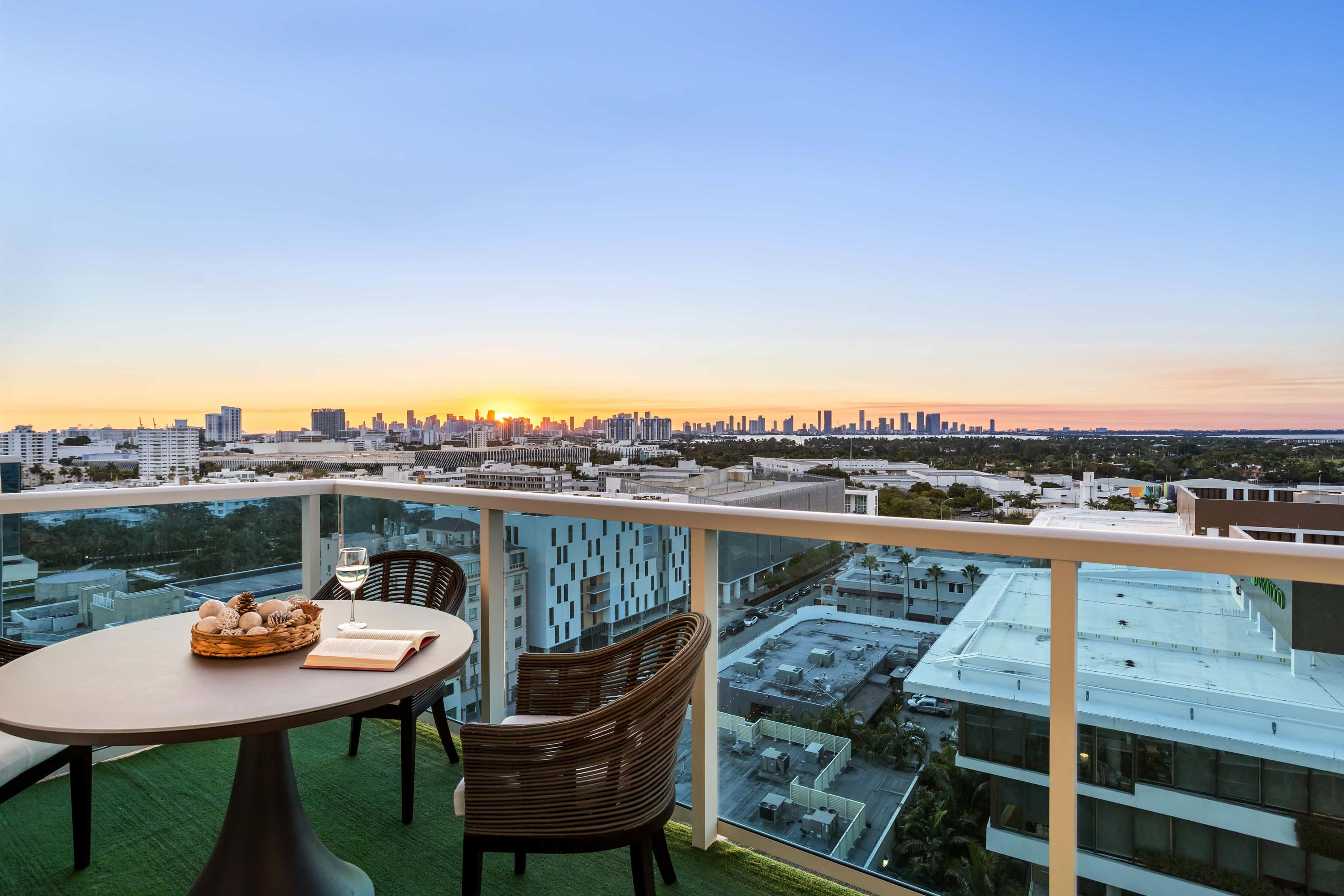 05 2301 Collins Ave Apt 1432 - Luxury Real Estate - Concierge Auctions