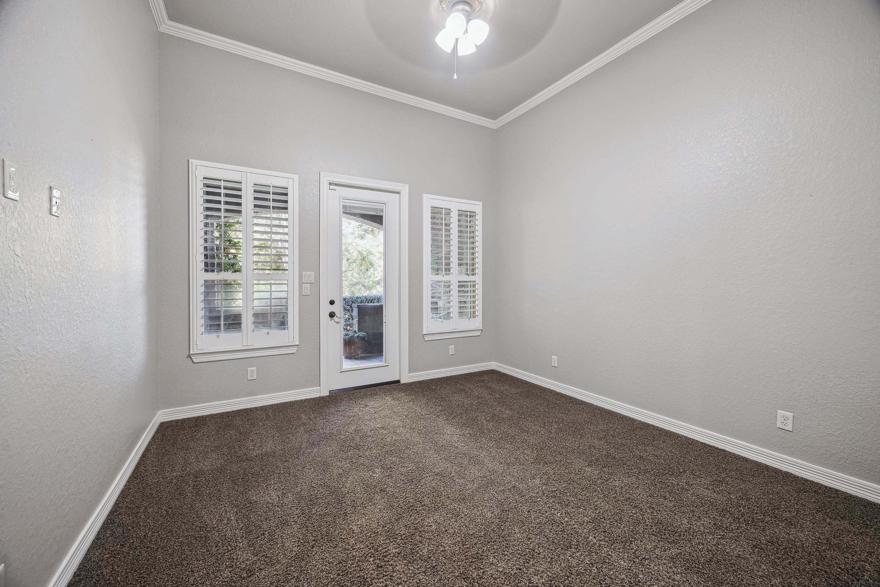 37 27919 Hansons Ct - Luxury Real Estate - Concierge Auctions