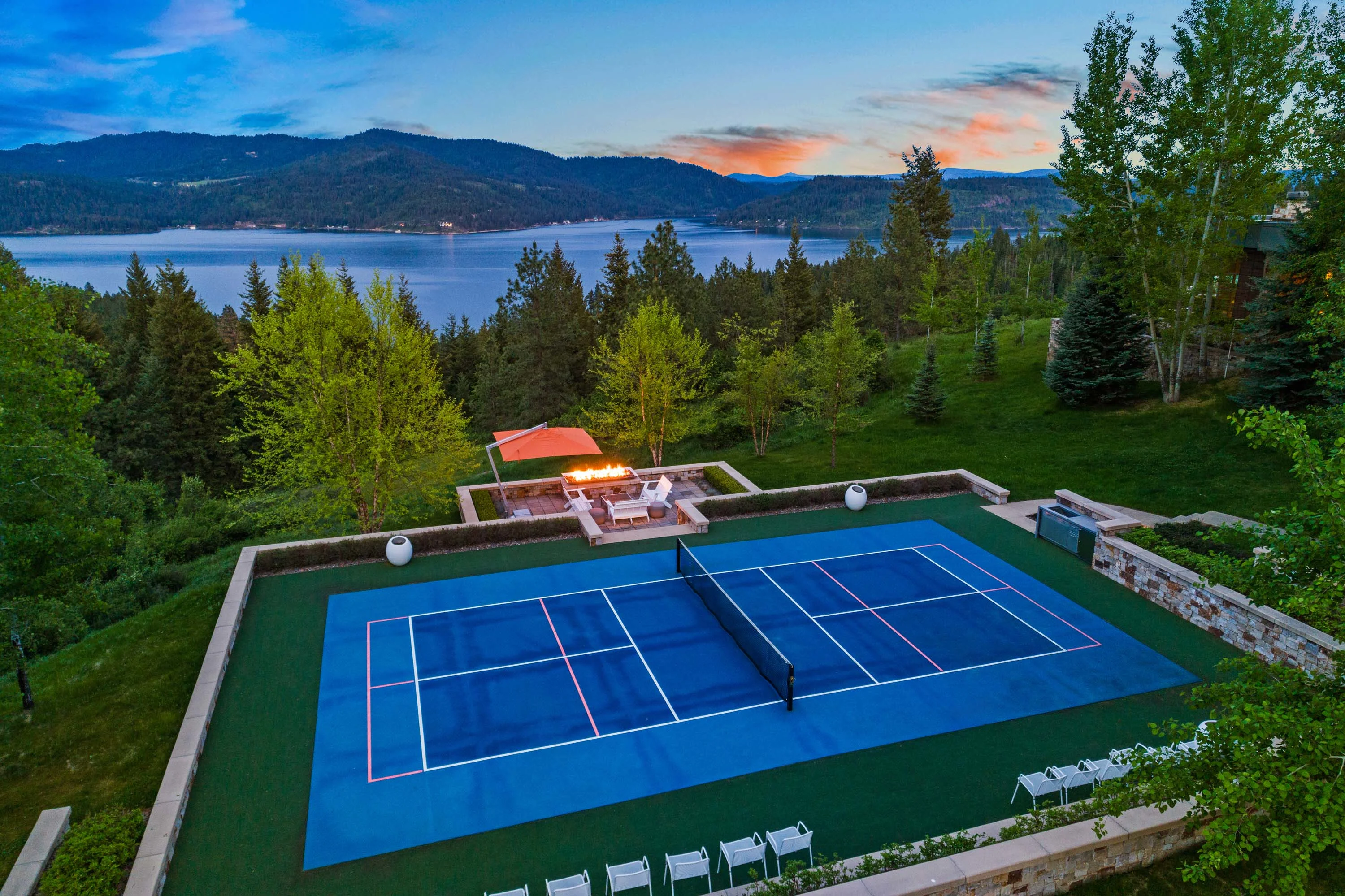 5468 West Carnelian Drive, Pynewoods Estate | The Golf and Lake Club at Black Rock, Coeur d'Alene, Idaho 83814 - 44_-_Aerial_5468WCarnellanDr_Twilight-7_oquren