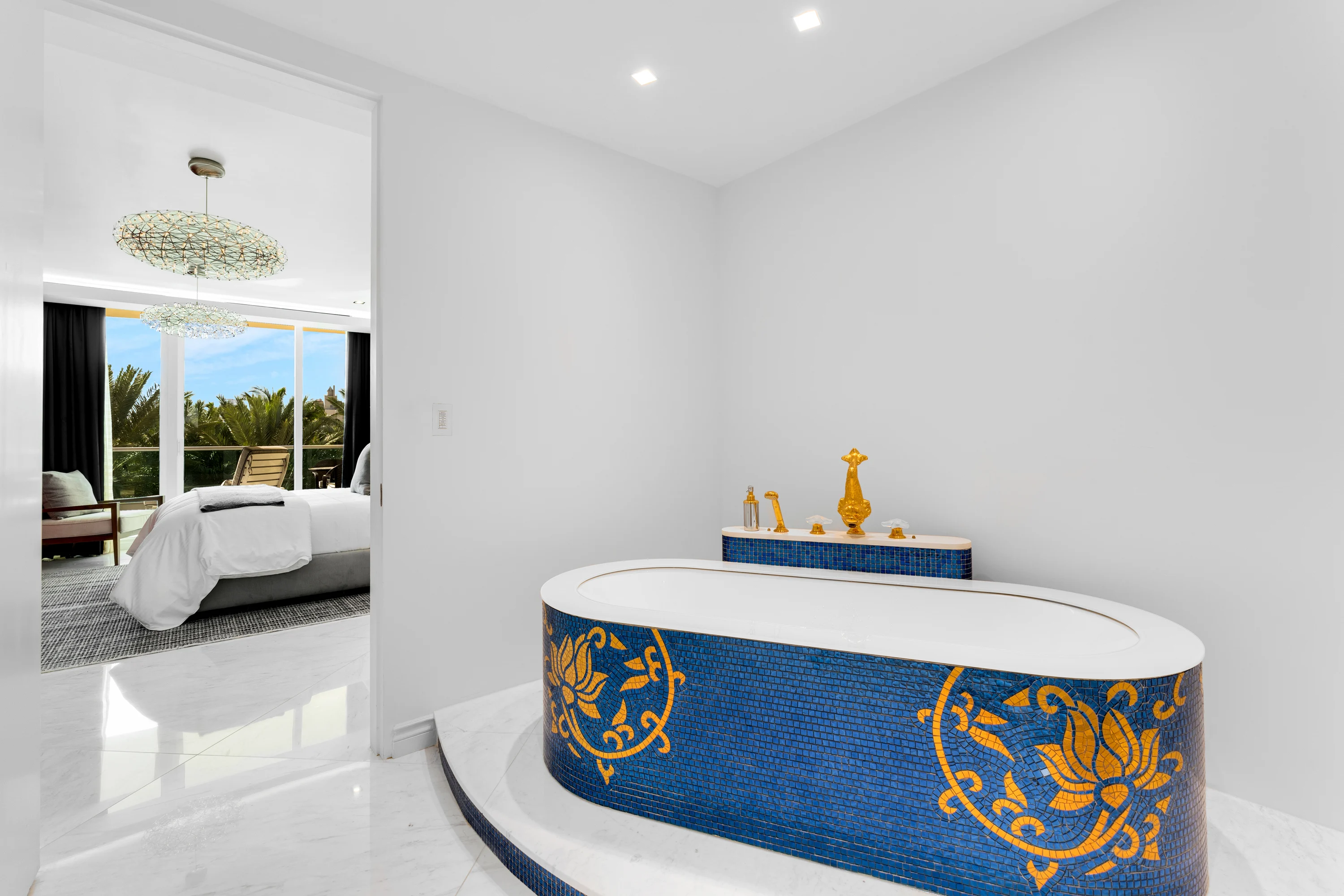 1455 Ocean Drive, Beach House 1, Miami Beach, Florida 33139 - 1455_Ocean_Dr_38_qwyvf8