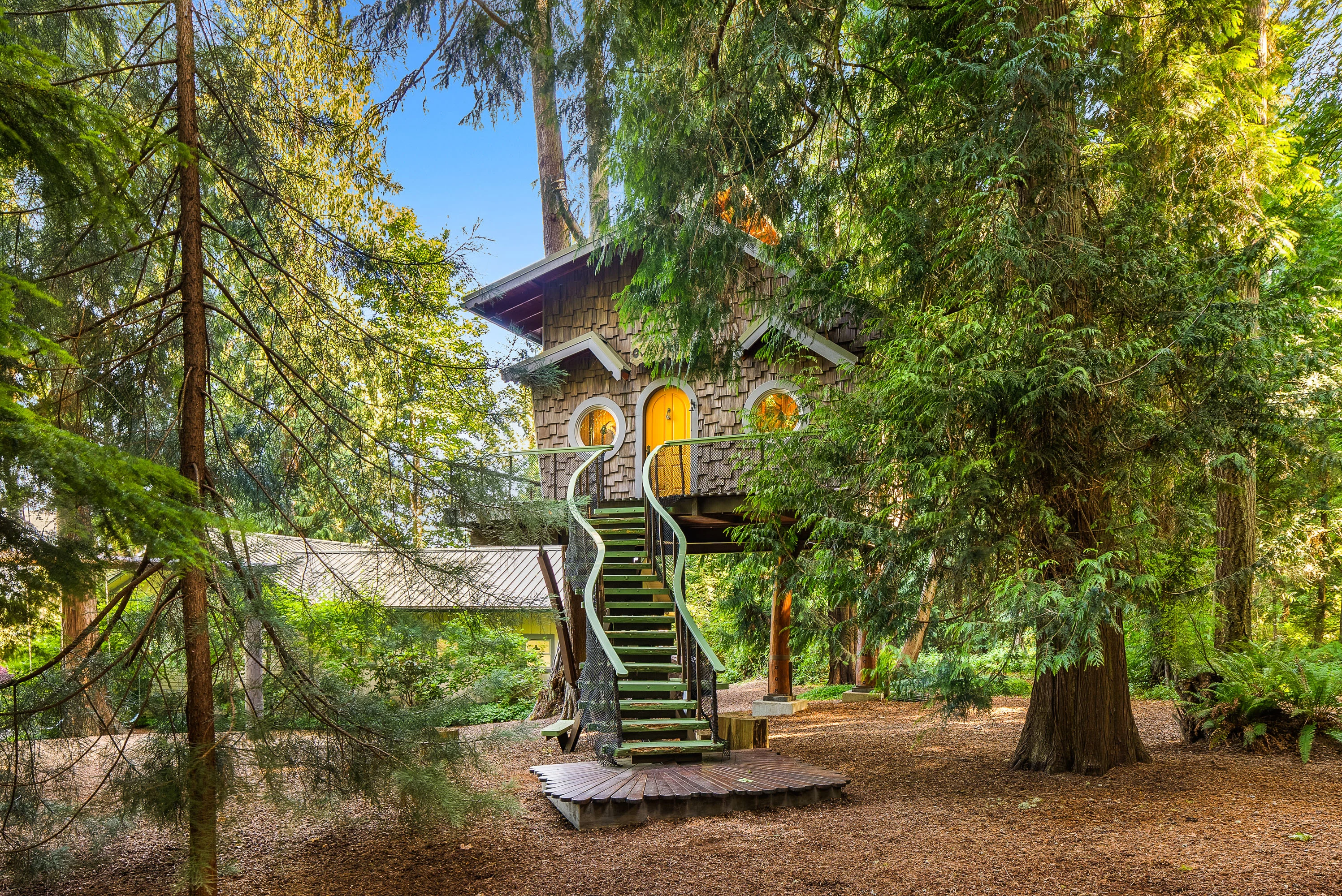21330, 21234, and 21194 Miller Bay Road NE, Poulsbo, Seattle Area, Washington 98370 - 21330_Miller_Bay_Road_NE_46_i8pdvb