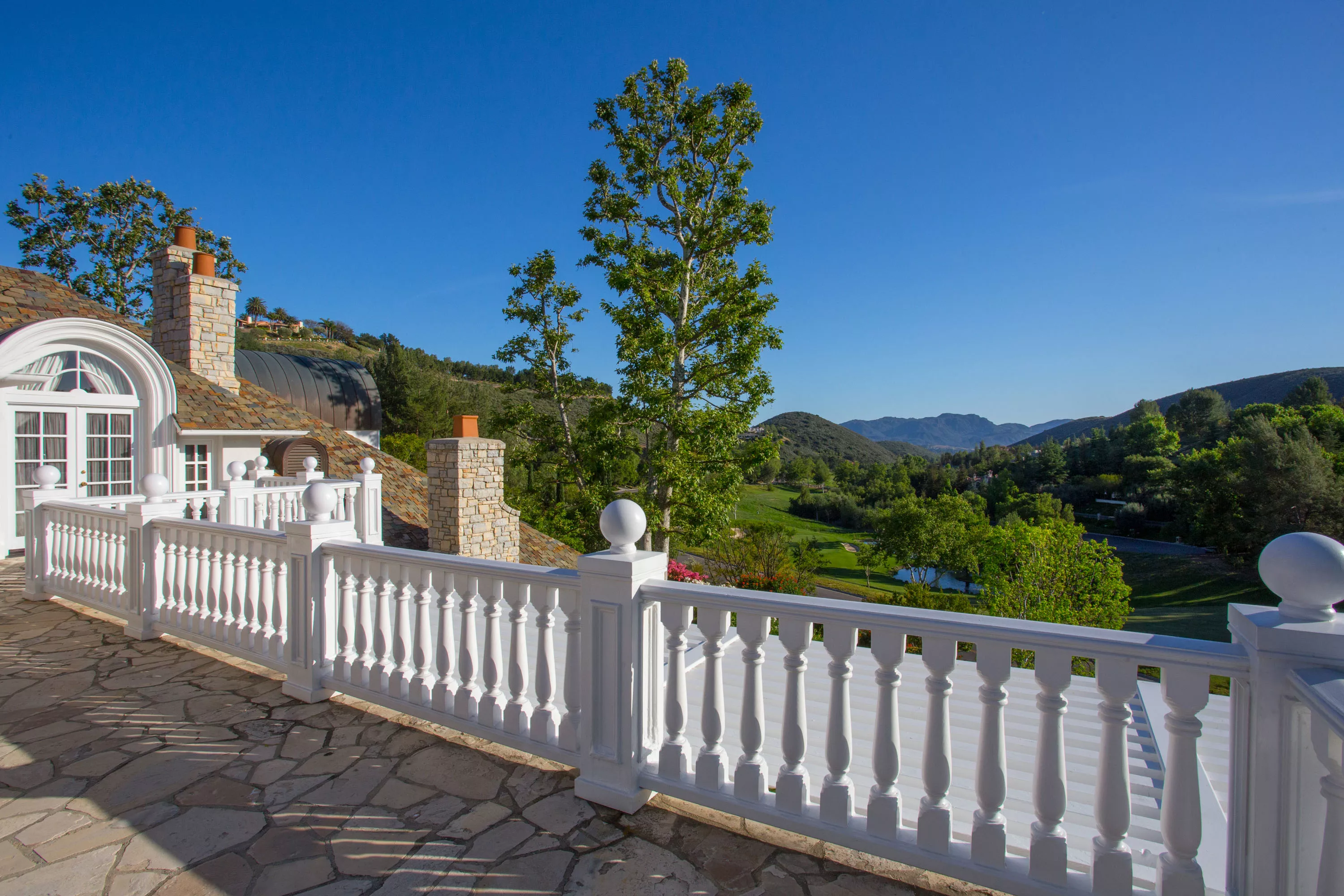 1064 Lakeview Canyon Road, Westlake Village, California 91362 - 1064-lakeview-canyon-road-westlake-village-california33_xsdb5x