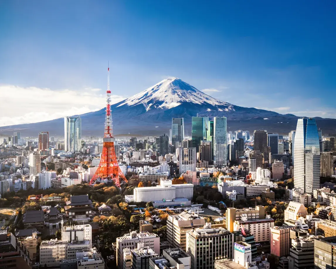 Mita Garden Hills PM #302, Minato, Tokyo 108-0073, Japan - iStock-912274822_qu7wrg