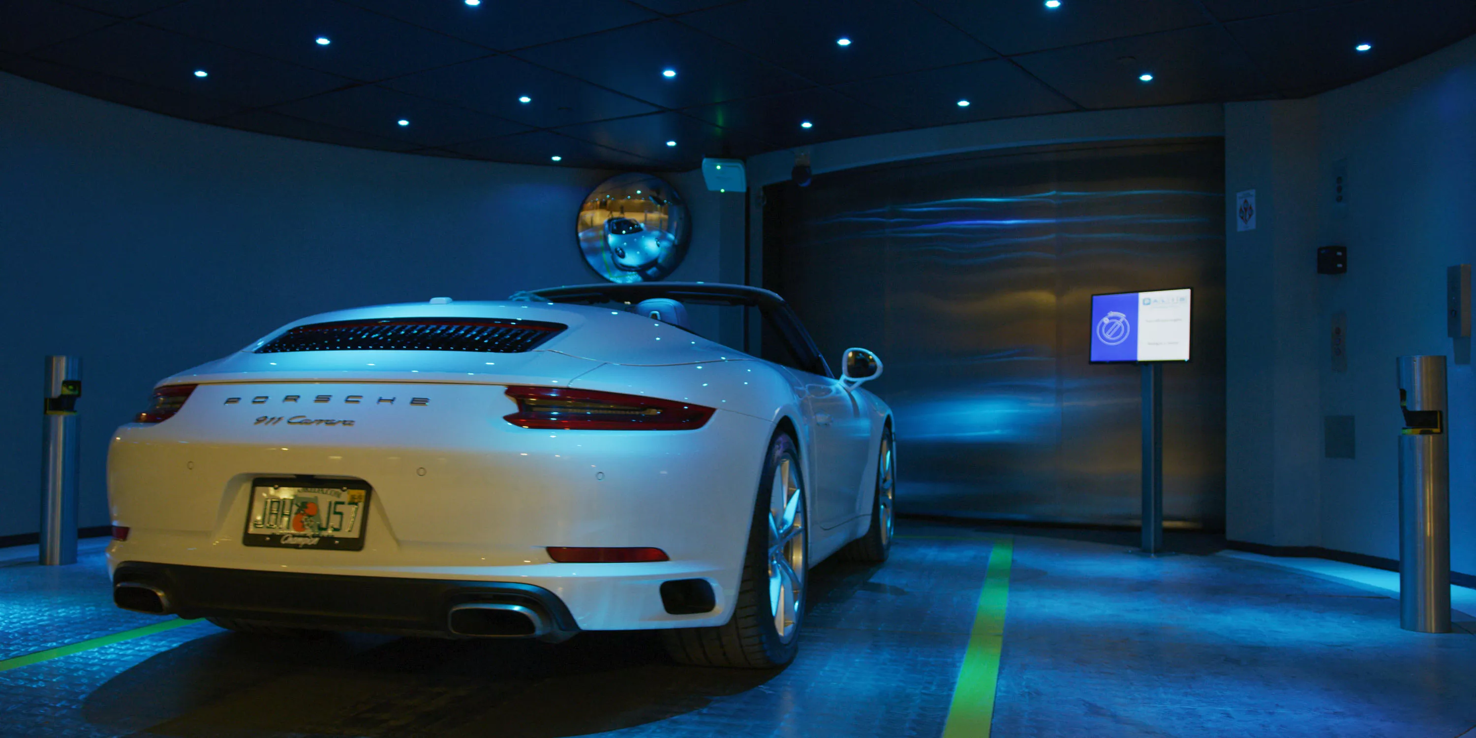 18555 Collins Avenue Apt 3605, Porsche Design Tower, Miami, Florida 33160 - A056_C020_0620W1.0000441_qdo0it