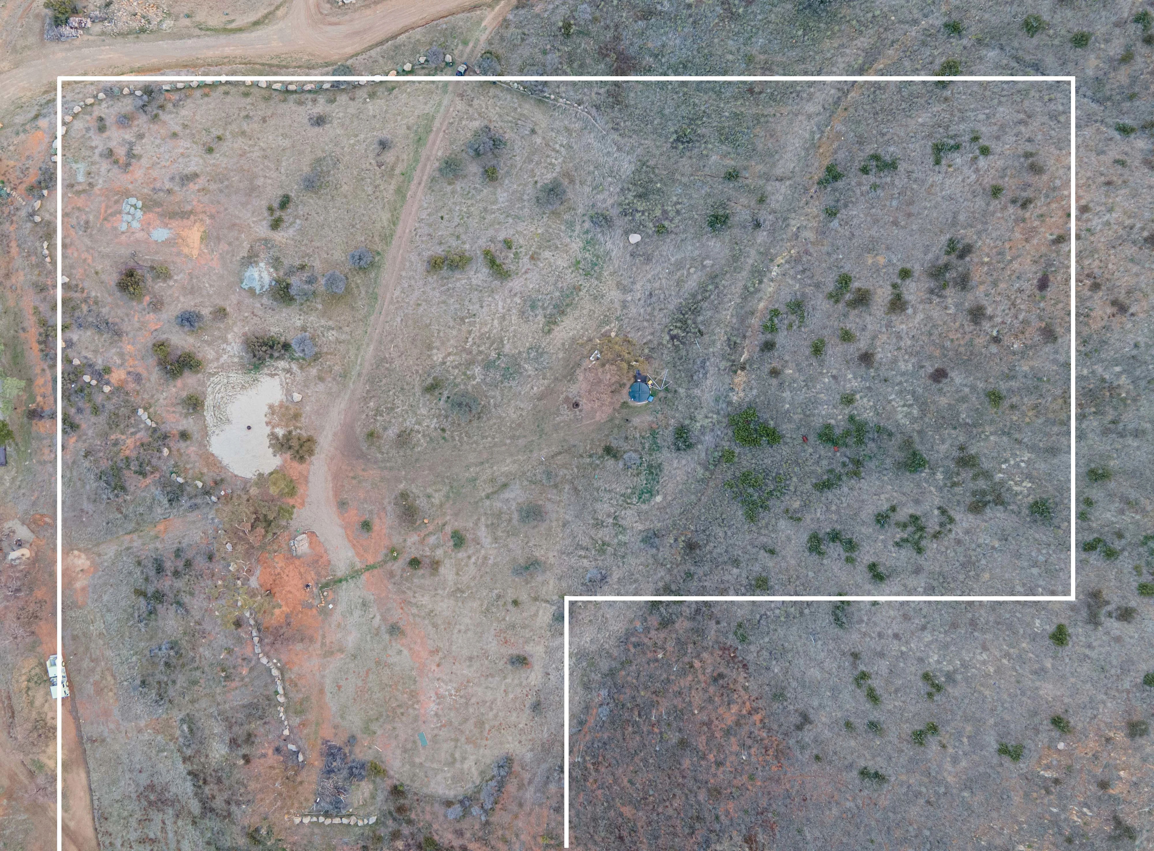 9951 Cotharin Road, Malibu, California 90265 - 9951-cotharin-road-malibu-california-03_bj8pyp