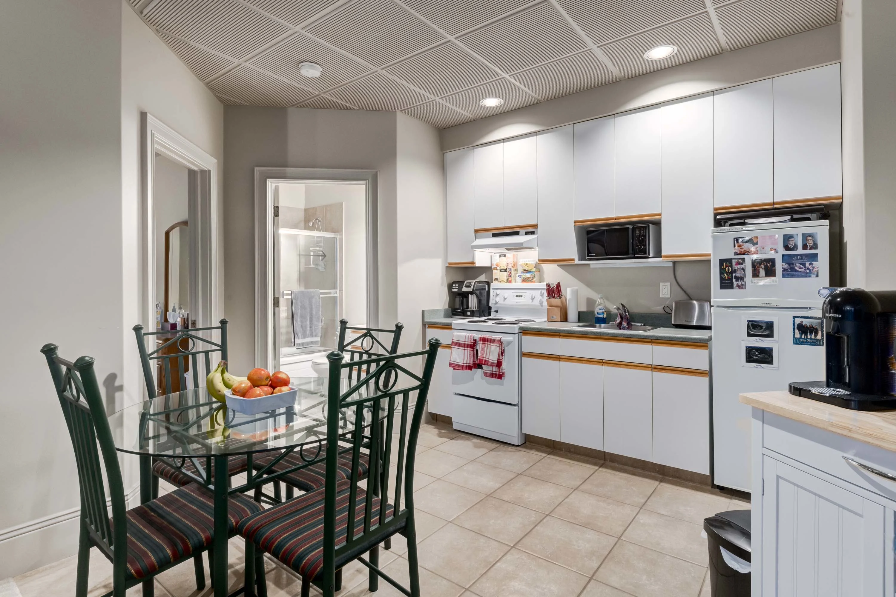 42 W Patina Ln SW, Calgary, Alberta T3H 3N4 , Canada - 42-w-patina-lane-26_grftxr