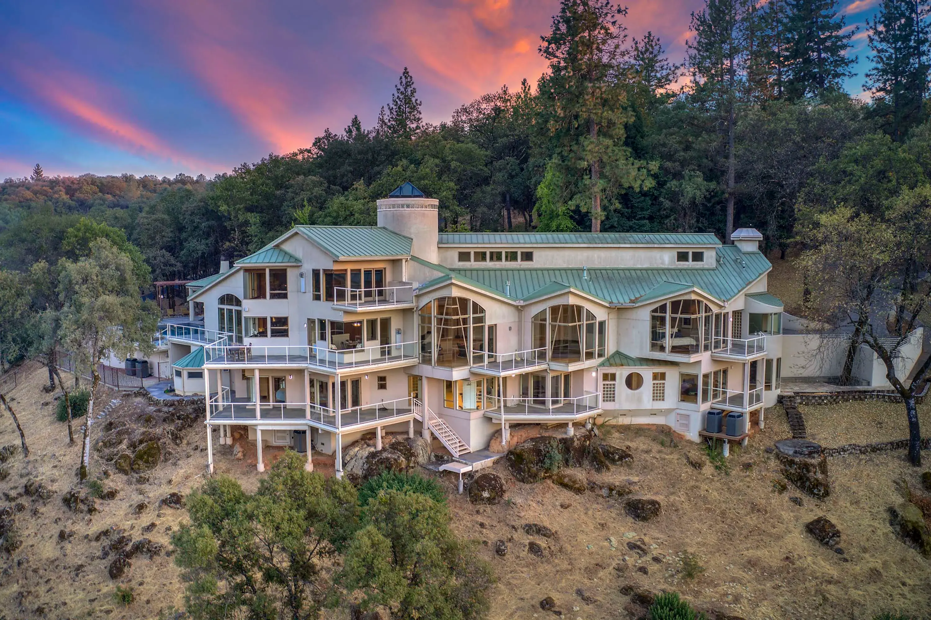 11391 Overhill Drive, Near Lake Tahoe, California 95602 - 11391-overhill_01_ppwfsc