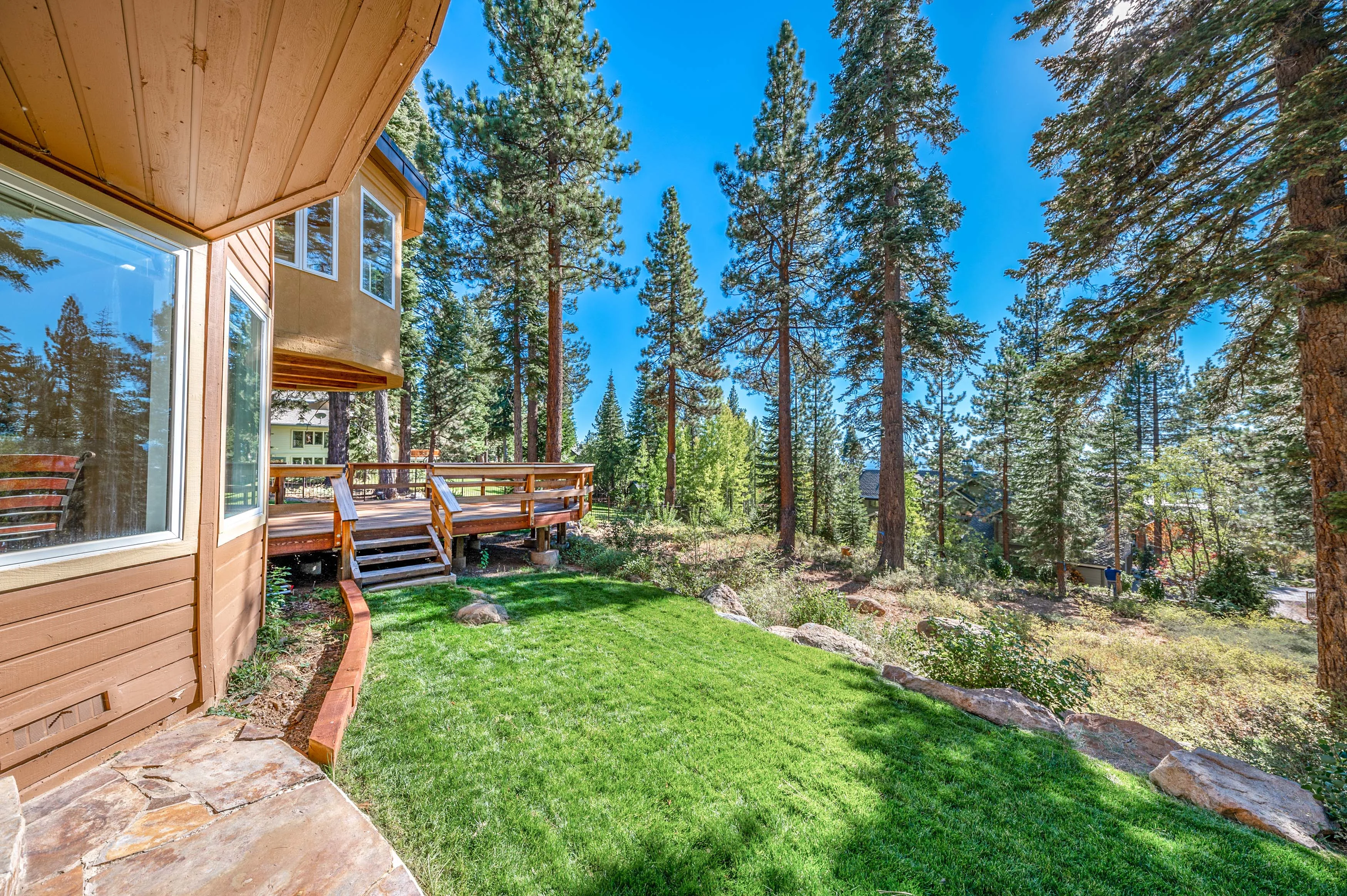 949 Fairview Boulevard, Lake Tahoe, Nevada 89451 - 949-fairview-boulevard-incline-village-nevada_32_md3e8o