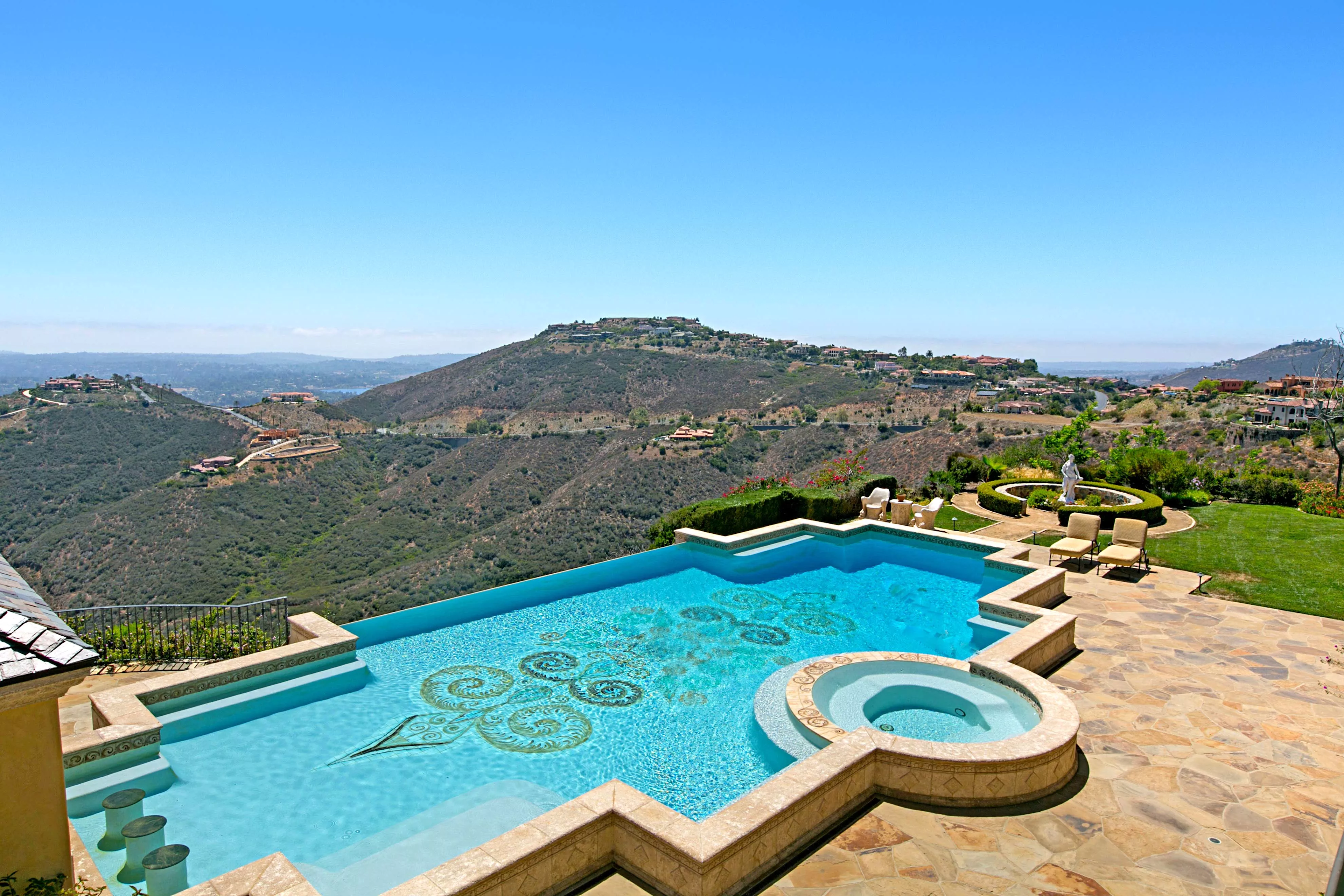 18441 Via Ambiente, Rancho Santa Fe, California 92067 - 18441-via-ambiente-rancho-santa-fe23_amv6uf