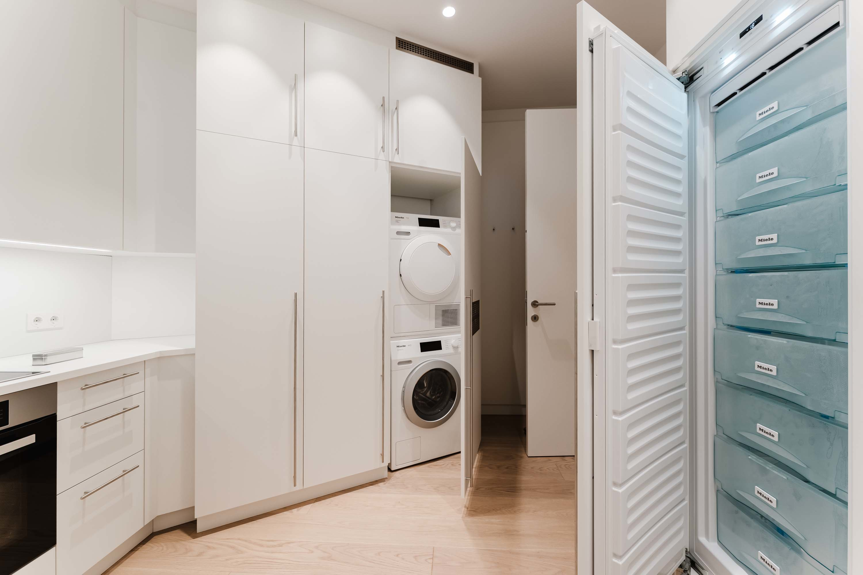 21 ARGOS by Zaha Hadid - Luxury Real Estate - Concierge Auctions