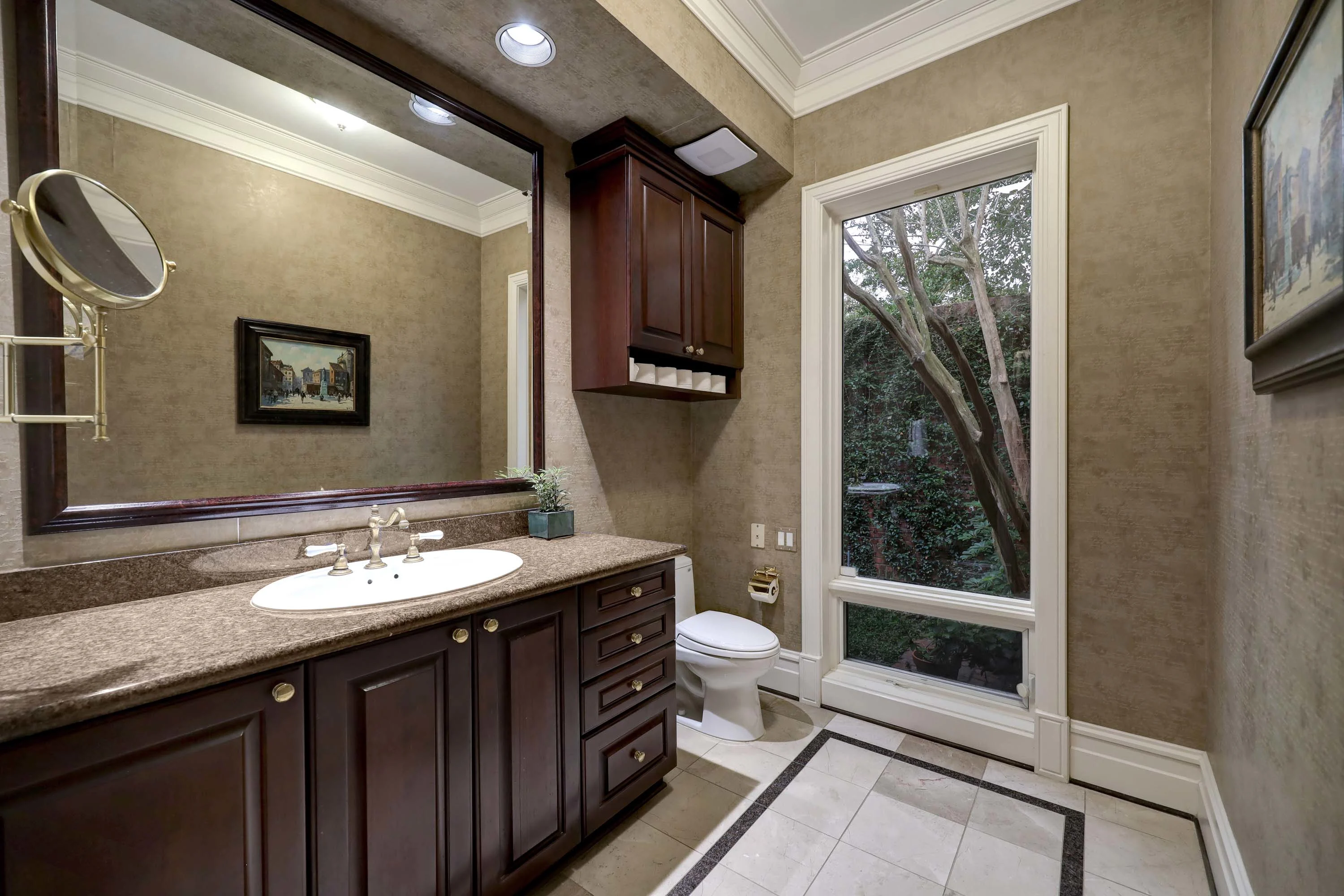 427 West Alkire Lake Drive, Sugar Land, Houston Area, Texas 77478 - 23_-_Alkire_Lake_W_427_IMG_061_1_1_R_Primary_Bathroom2_e0h9e6